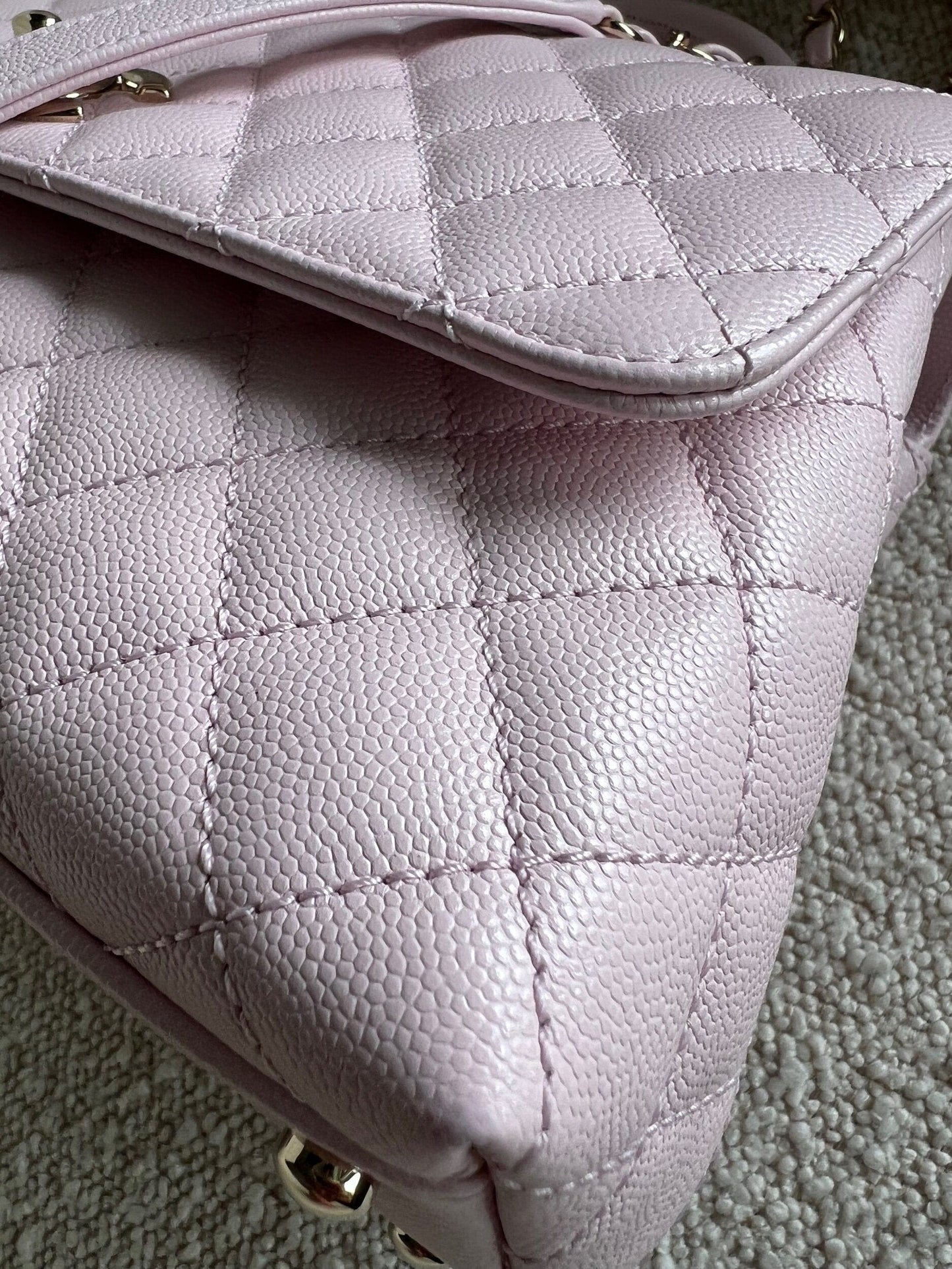 22P Light Pink Caviar Quilted Coco Handle Medium LGHW