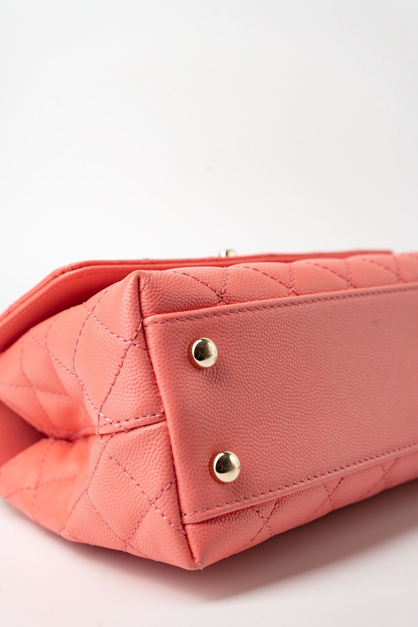22P Pink Caviar Quilted Coco Handle Small LGHW
