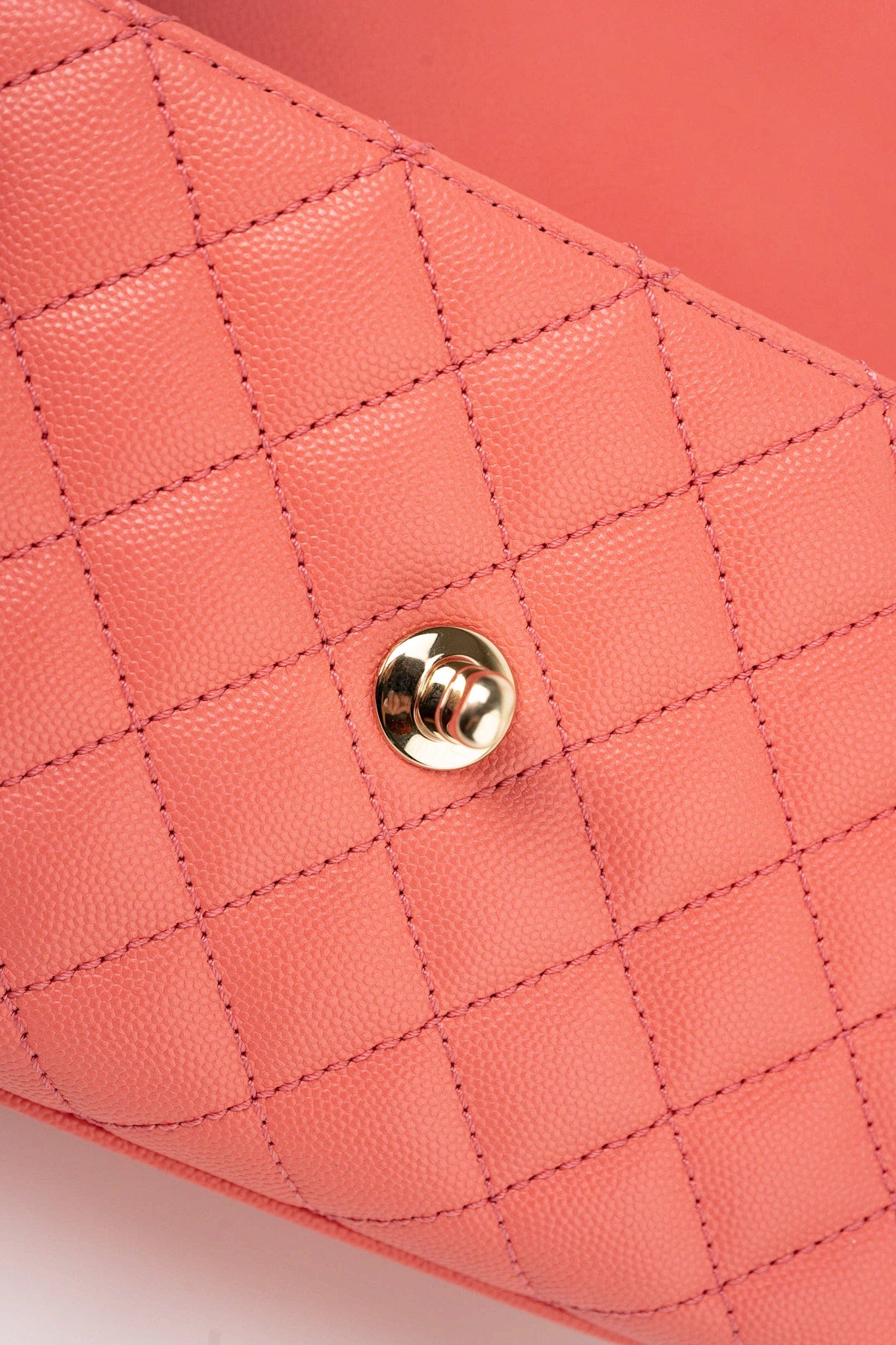 22P Pink Caviar Quilted Coco Handle Small LGHW
