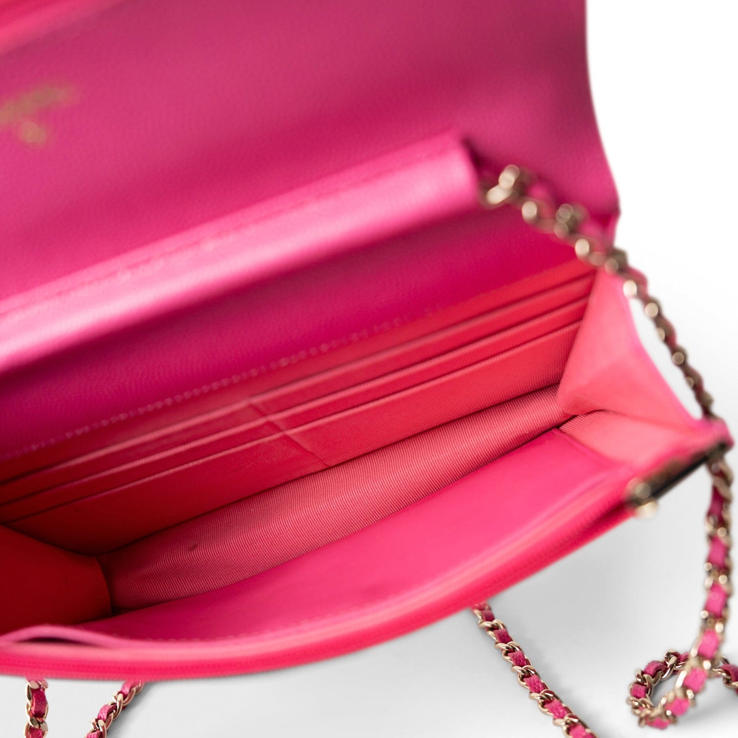 22P Pink Caviar Quilted Wallet on Chain Light Gold Hardware