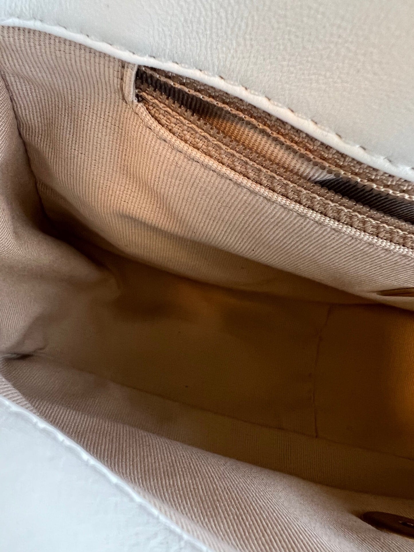 22P White Lambskin Quilted 19 Flap Small MHW