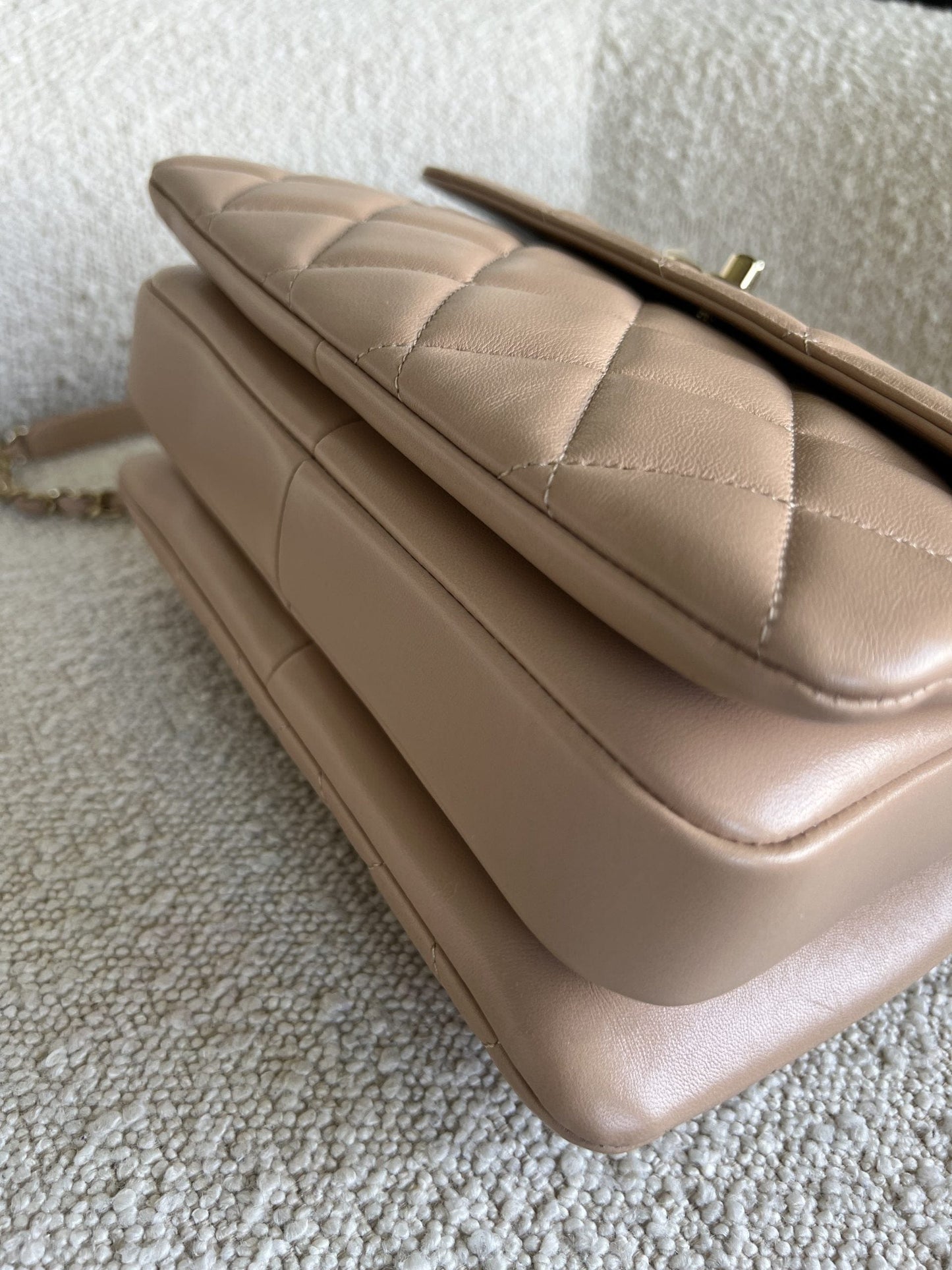 22S Beige Lambskin Quilted Trendy CC LGHW