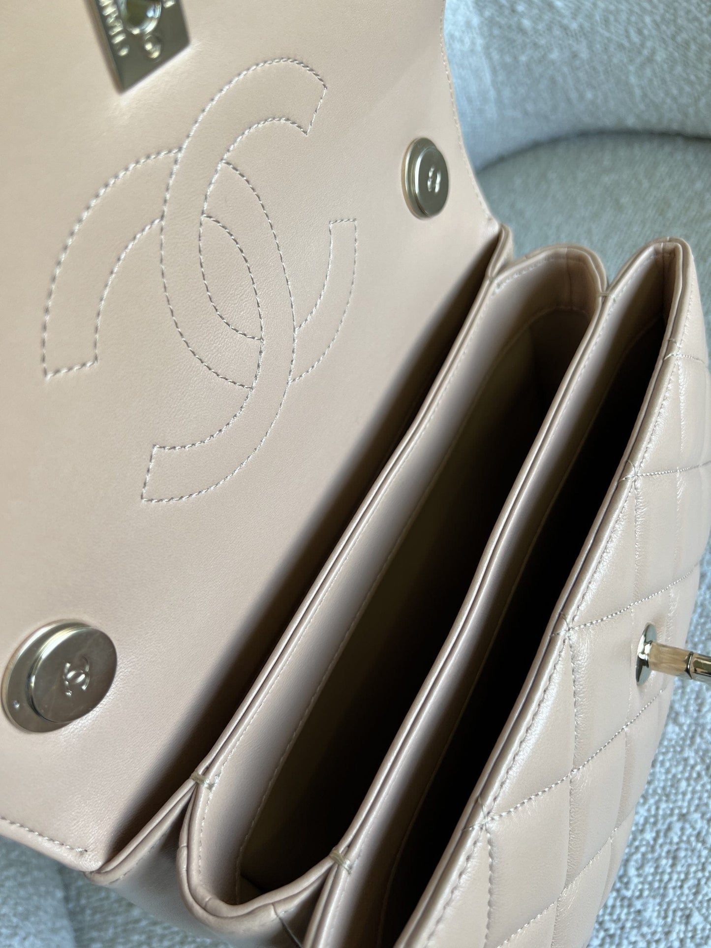 22S Beige Lambskin Quilted Trendy CC LGHW