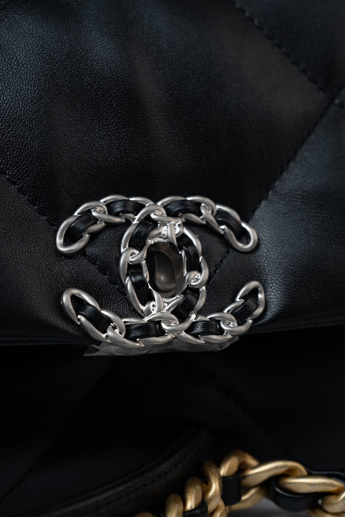 22S Black Lambskin Quilted 19 Flap Small Mixed Reverse Hardware