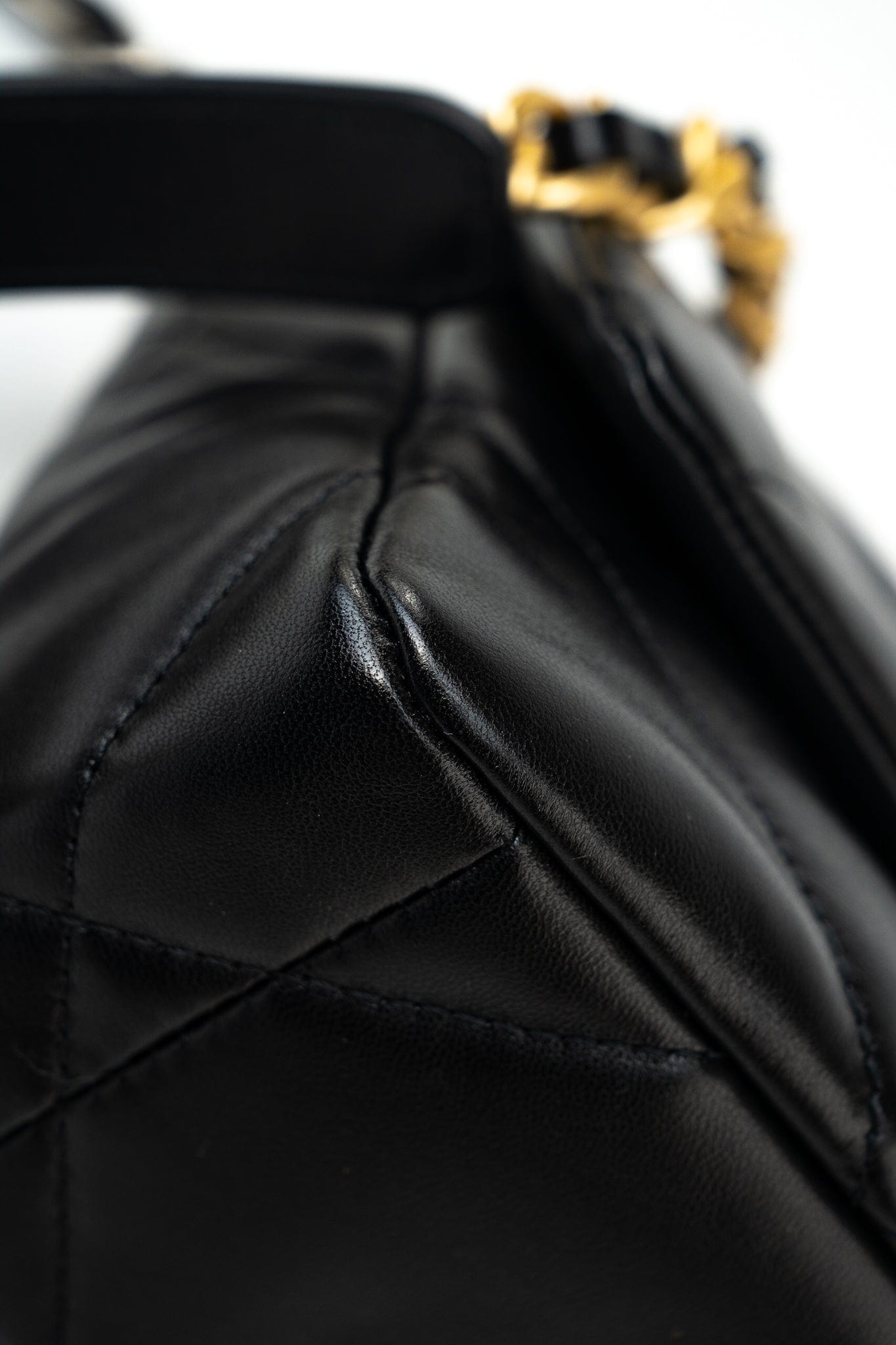 22S Black Lambskin Quilted 19 Flap Small Mixed Reverse Hardware