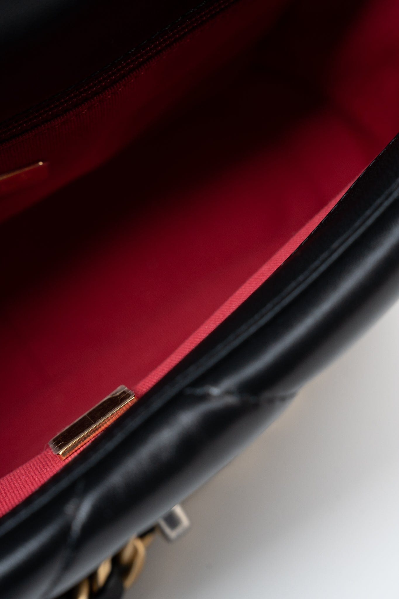 22S Black Lambskin Quilted 19 Flap Small Mixed Reverse Hardware