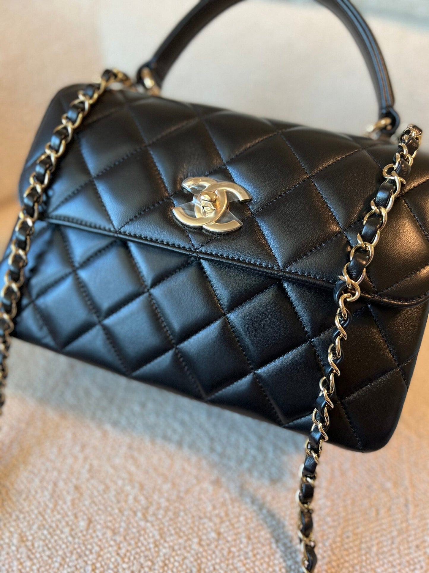 22S Black Lambskin Quilted Trendy CC Small LGHW