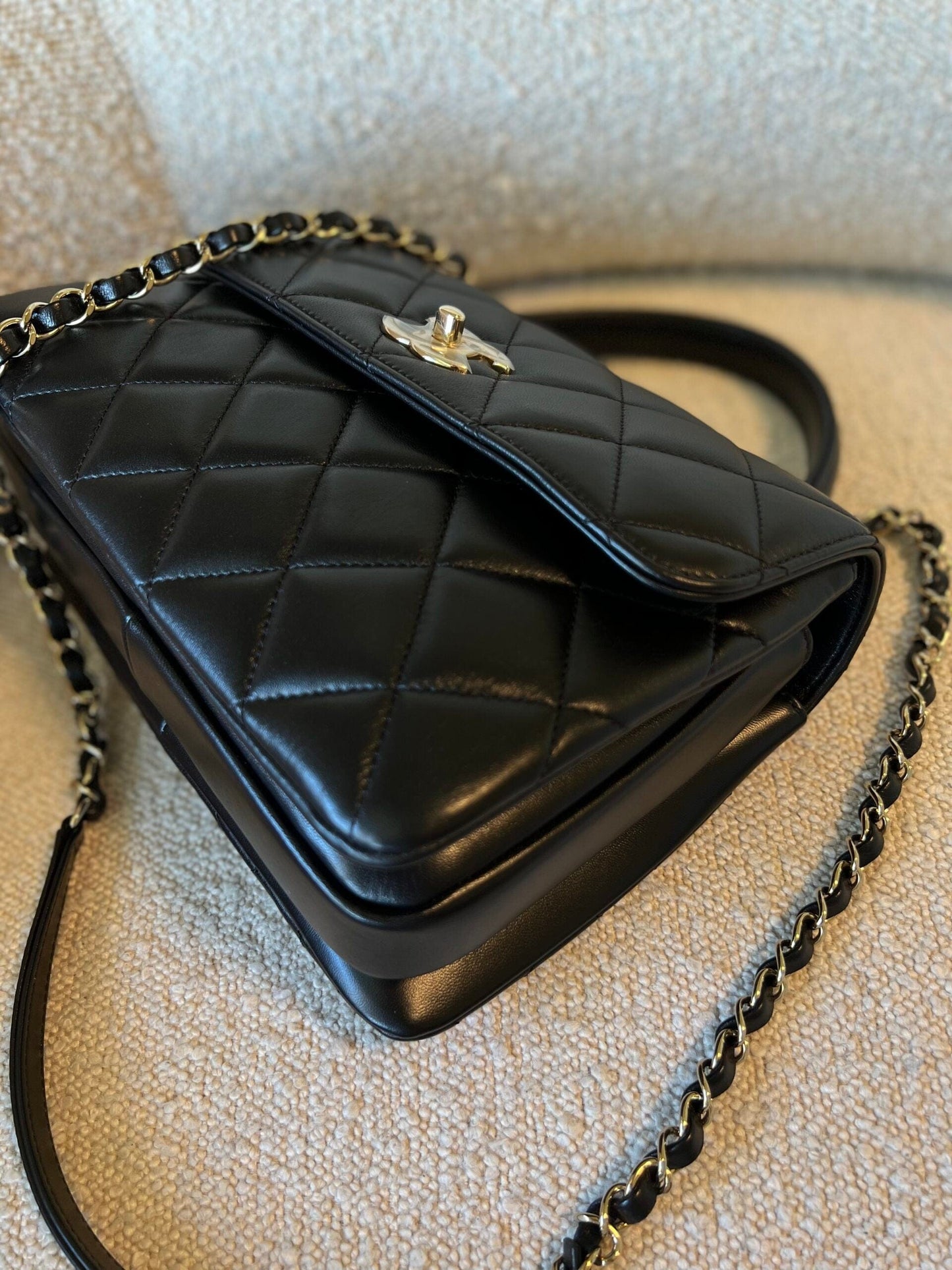 22S Black Lambskin Quilted Trendy CC Small LGHW