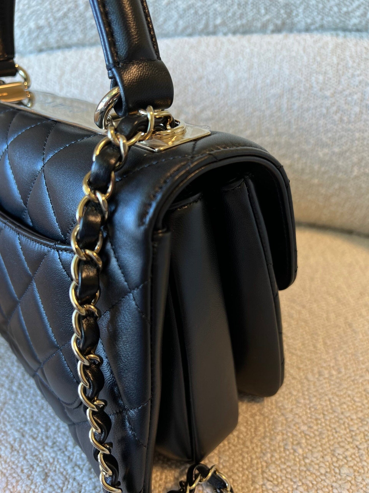 22S Black Lambskin Quilted Trendy CC Small LGHW