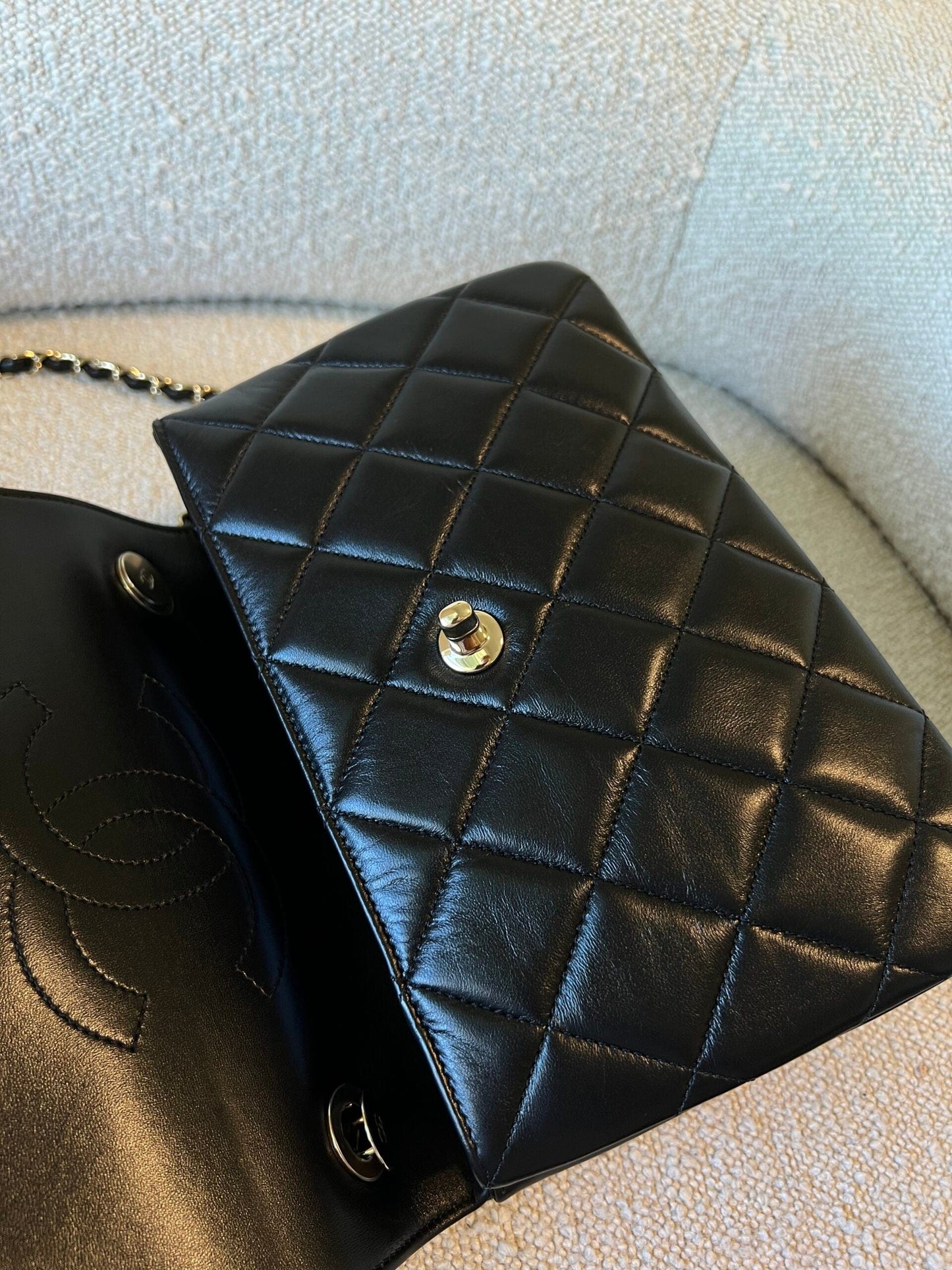 22S Black Lambskin Quilted Trendy CC Small LGHW