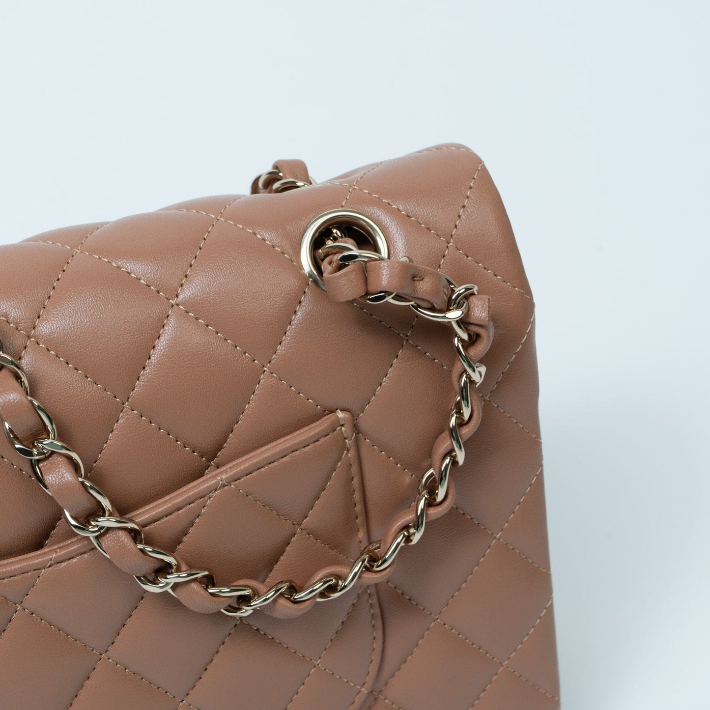 22S Caramel Lambskin Quilted Classic Flap Medium LGHW
