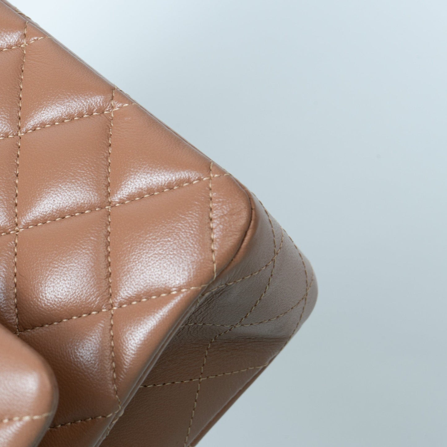 22S Caramel Lambskin Quilted Classic Flap Medium LGHW