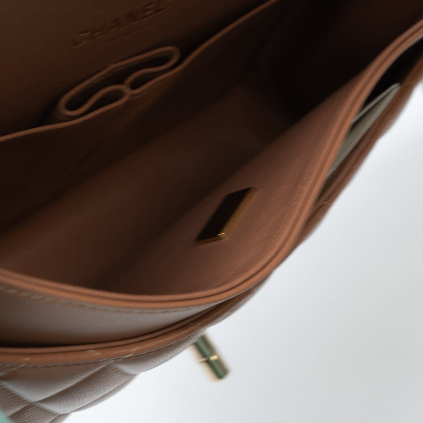 22S Caramel Lambskin Quilted Classic Flap Medium LGHW