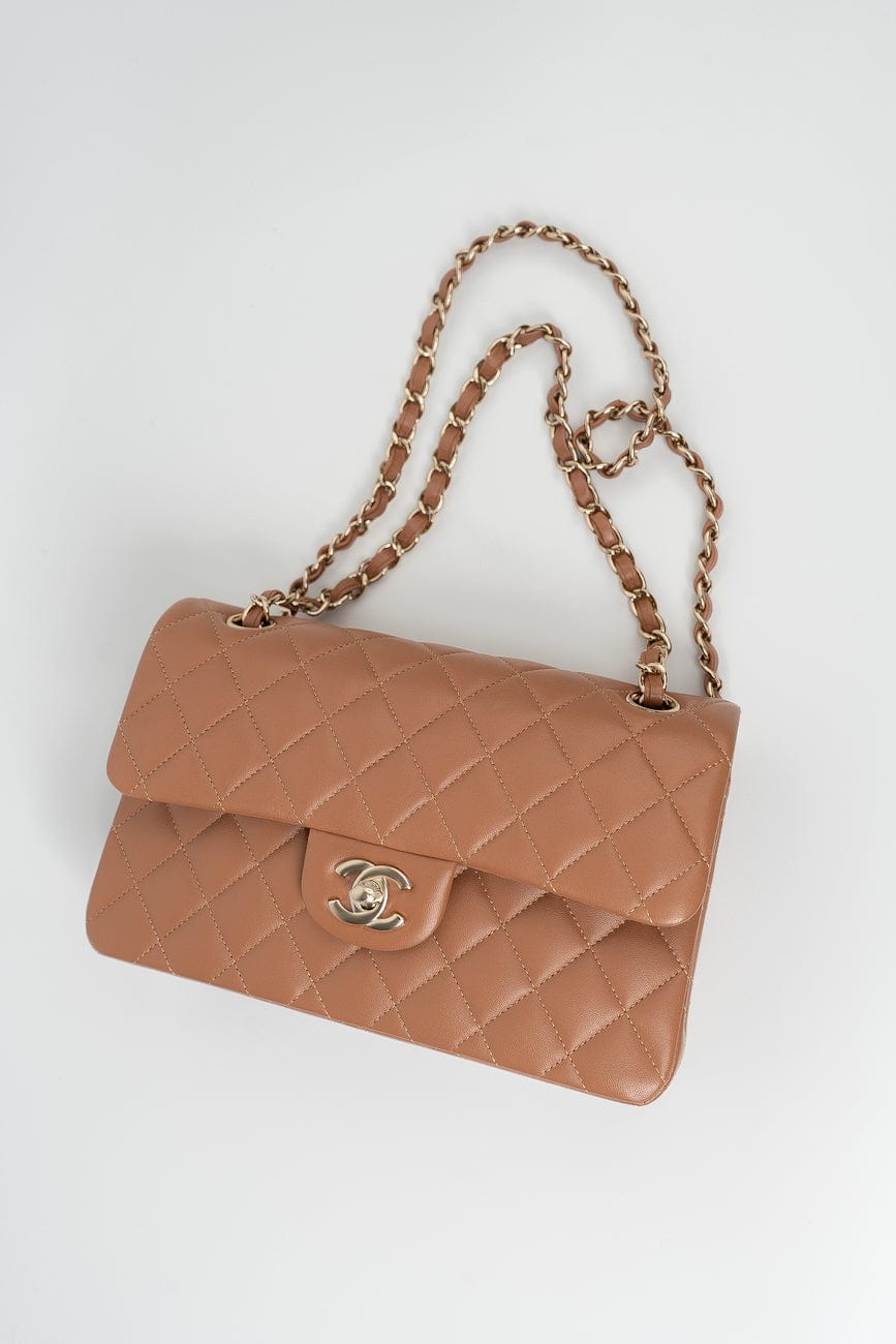 22S Caramel Lambskin Quilted Classic Flap Small LGHW
