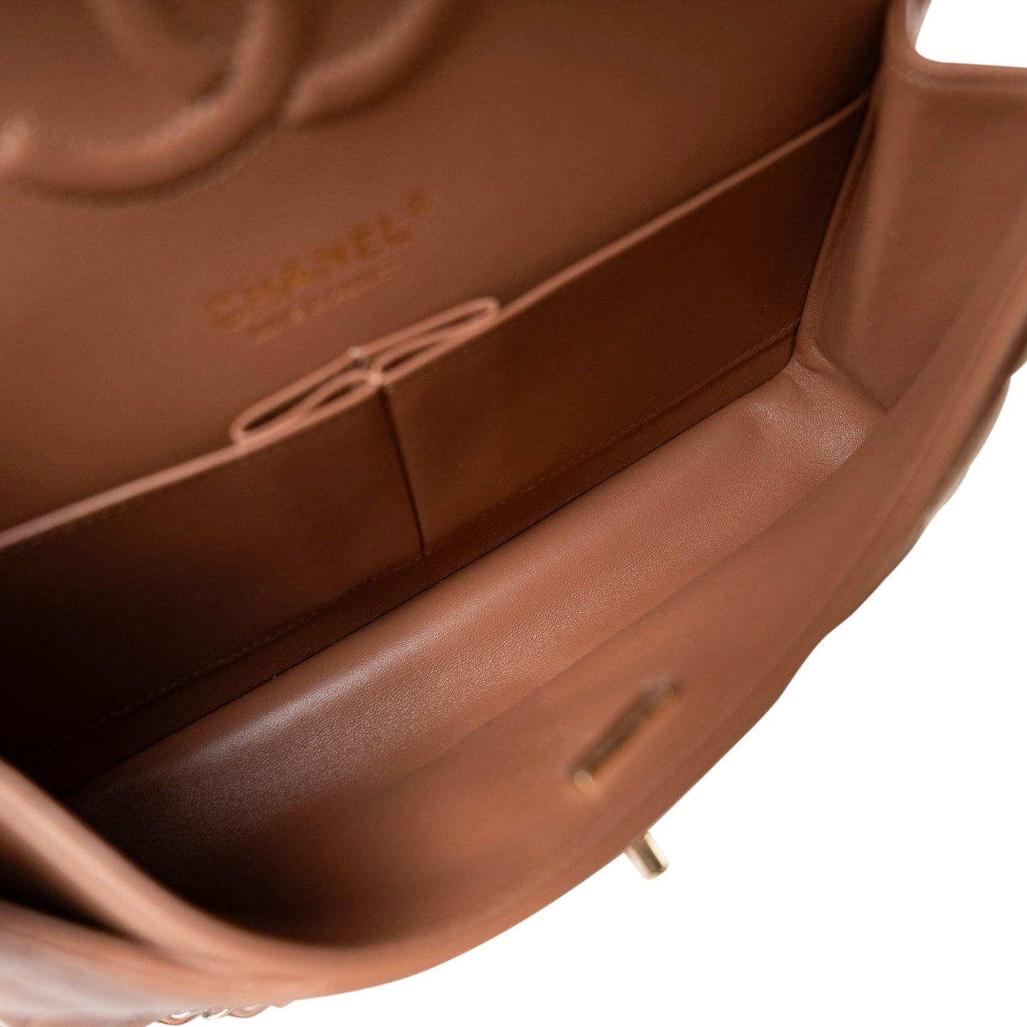 22S Caramel Lambskin Quilted Medium Classic Flap Light Gold Hardware