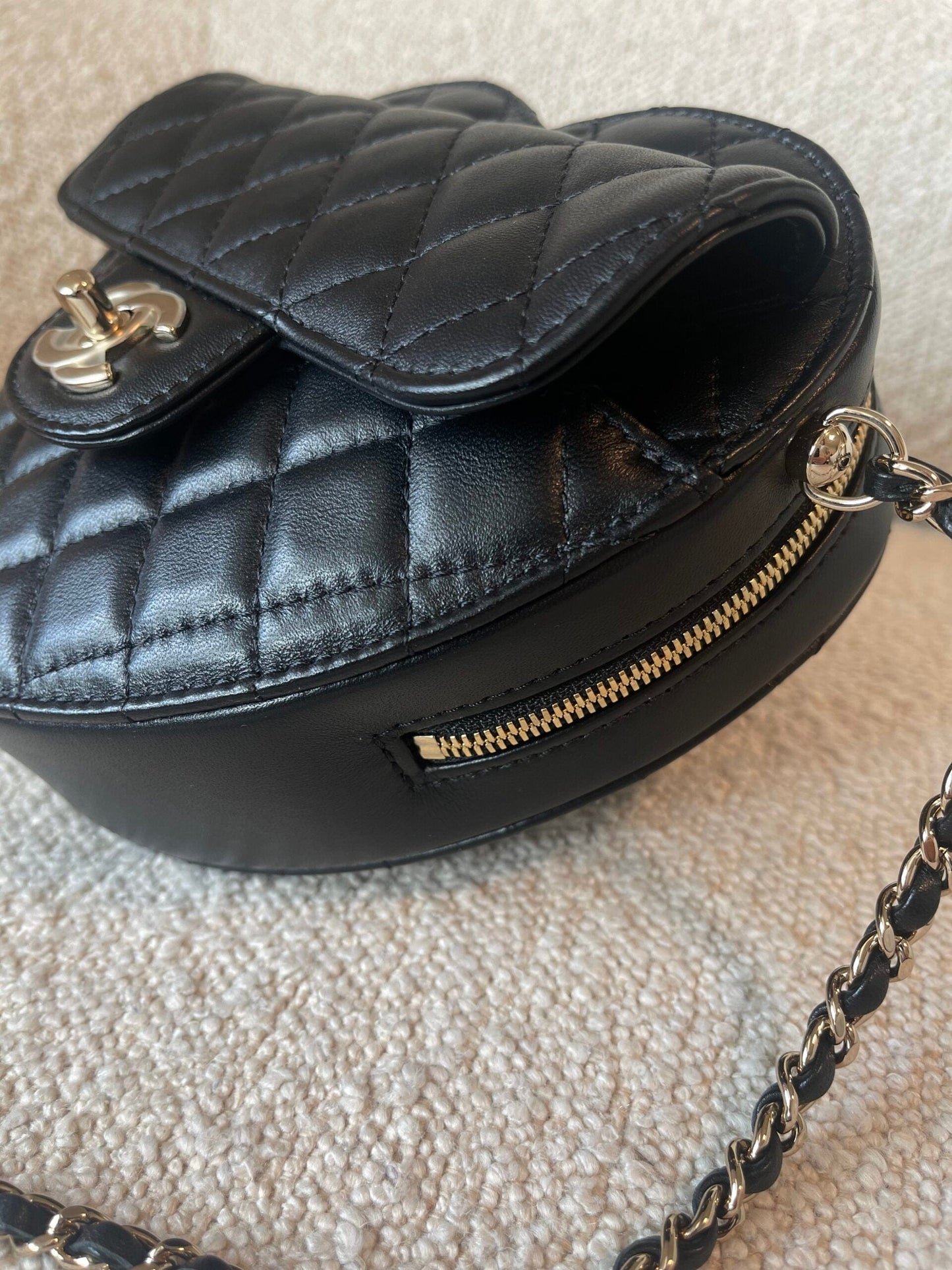 22S CC In Love Black Lambskin Quilted Large Heart Bag LGHW