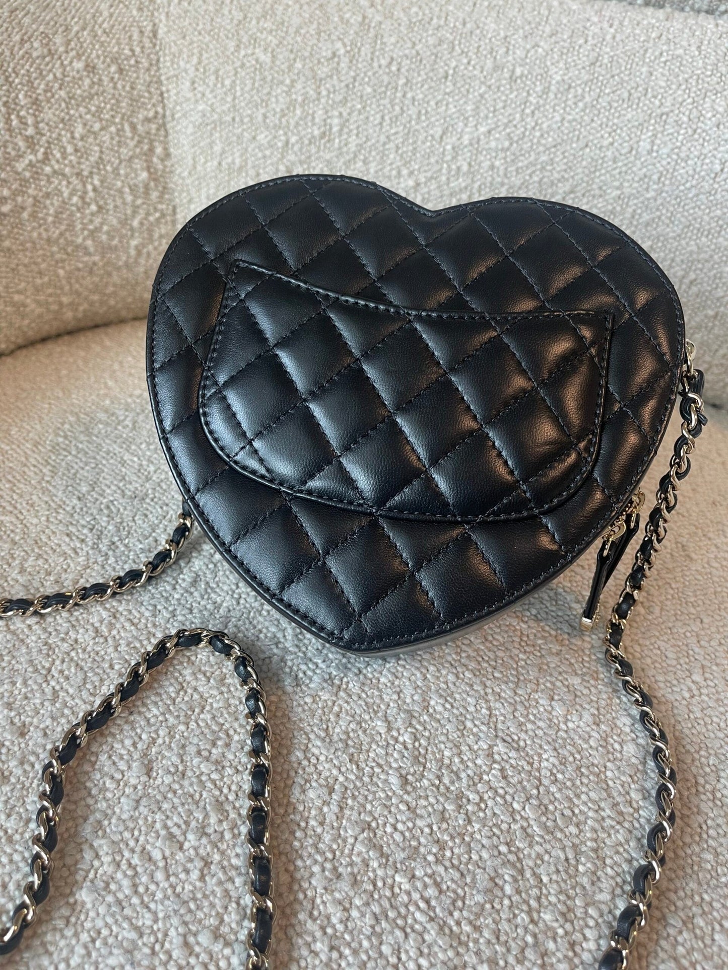 22S CC In Love Black Lambskin Quilted Large Heart Bag LGHW