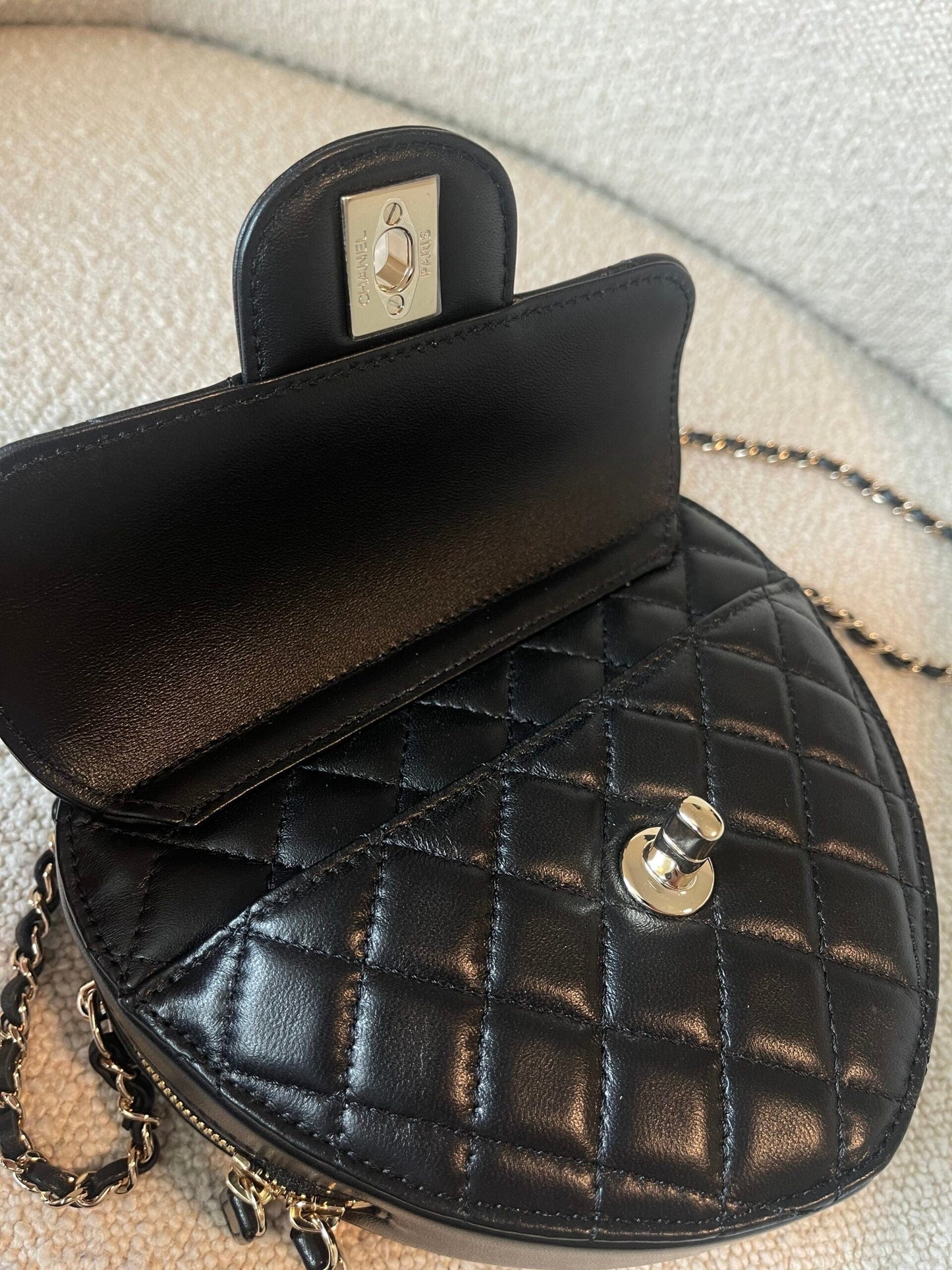 22S CC In Love Black Lambskin Quilted Large Heart Bag LGHW