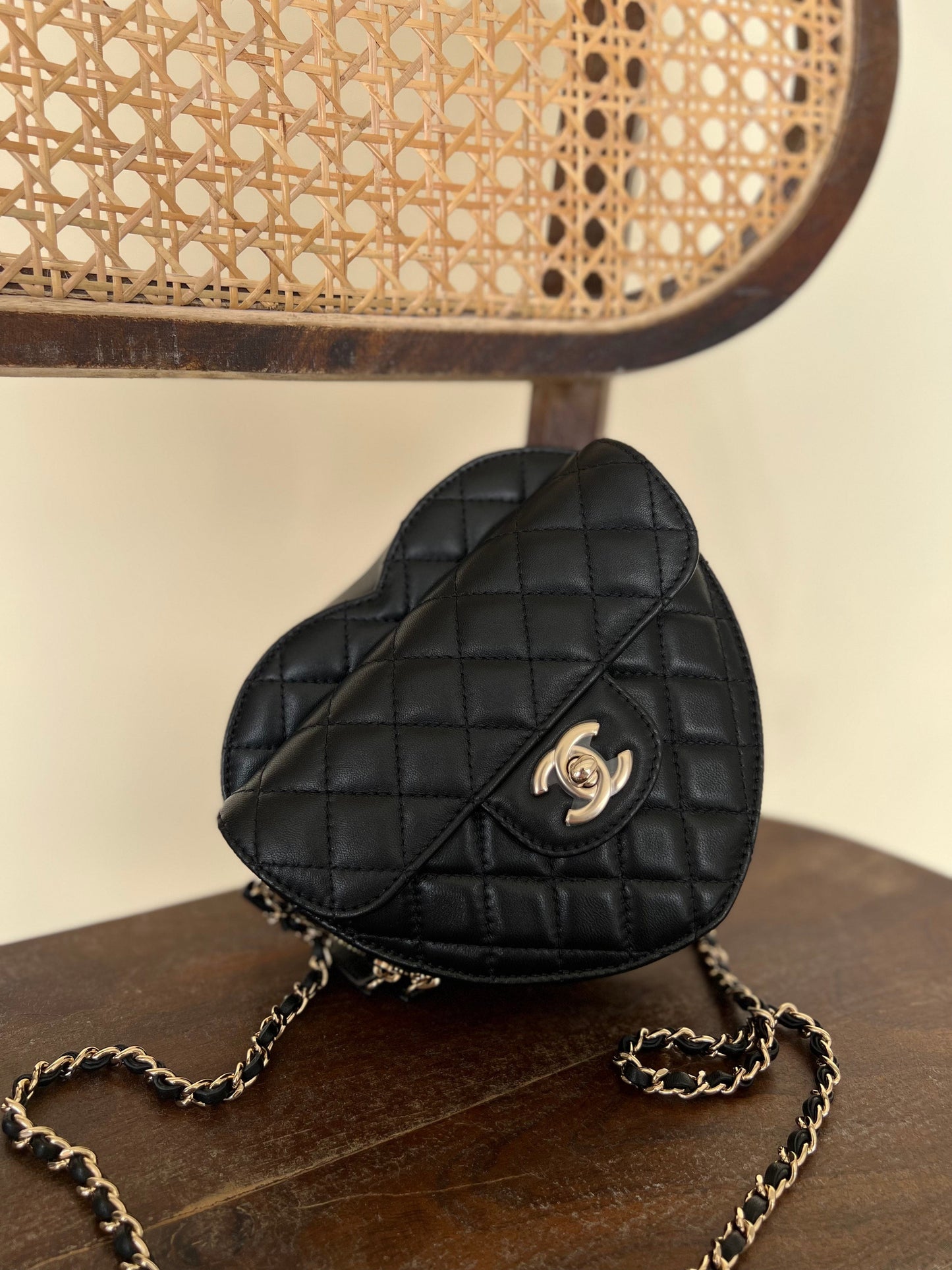 22S CC In Love Black Lambskin Quilted Large Heart Bag LGHW