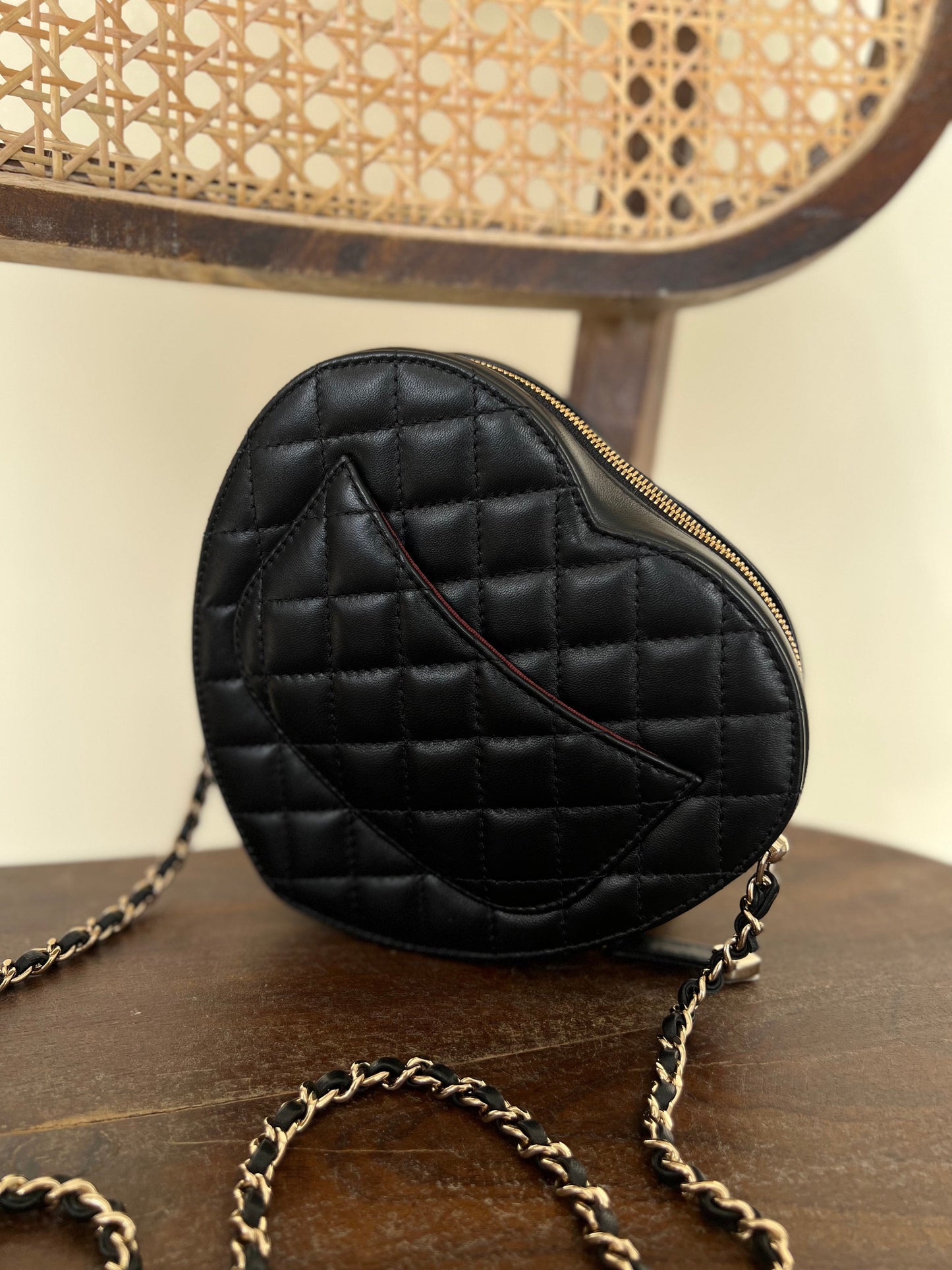 22S CC In Love Black Lambskin Quilted Large Heart Bag LGHW