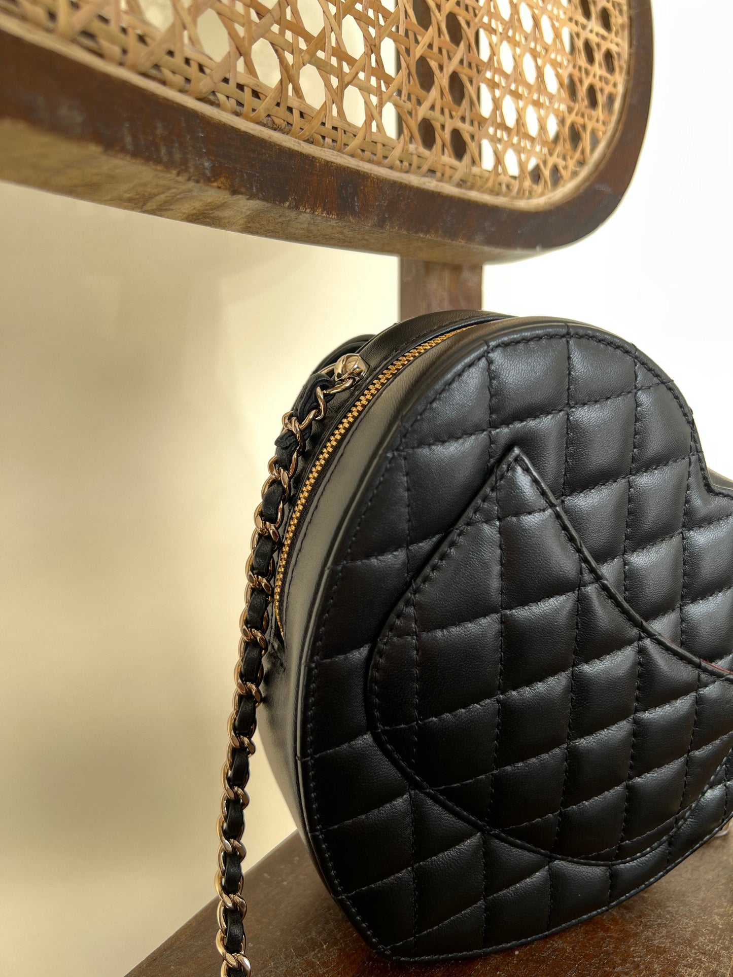 22S CC In Love Black Lambskin Quilted Large Heart Bag LGHW