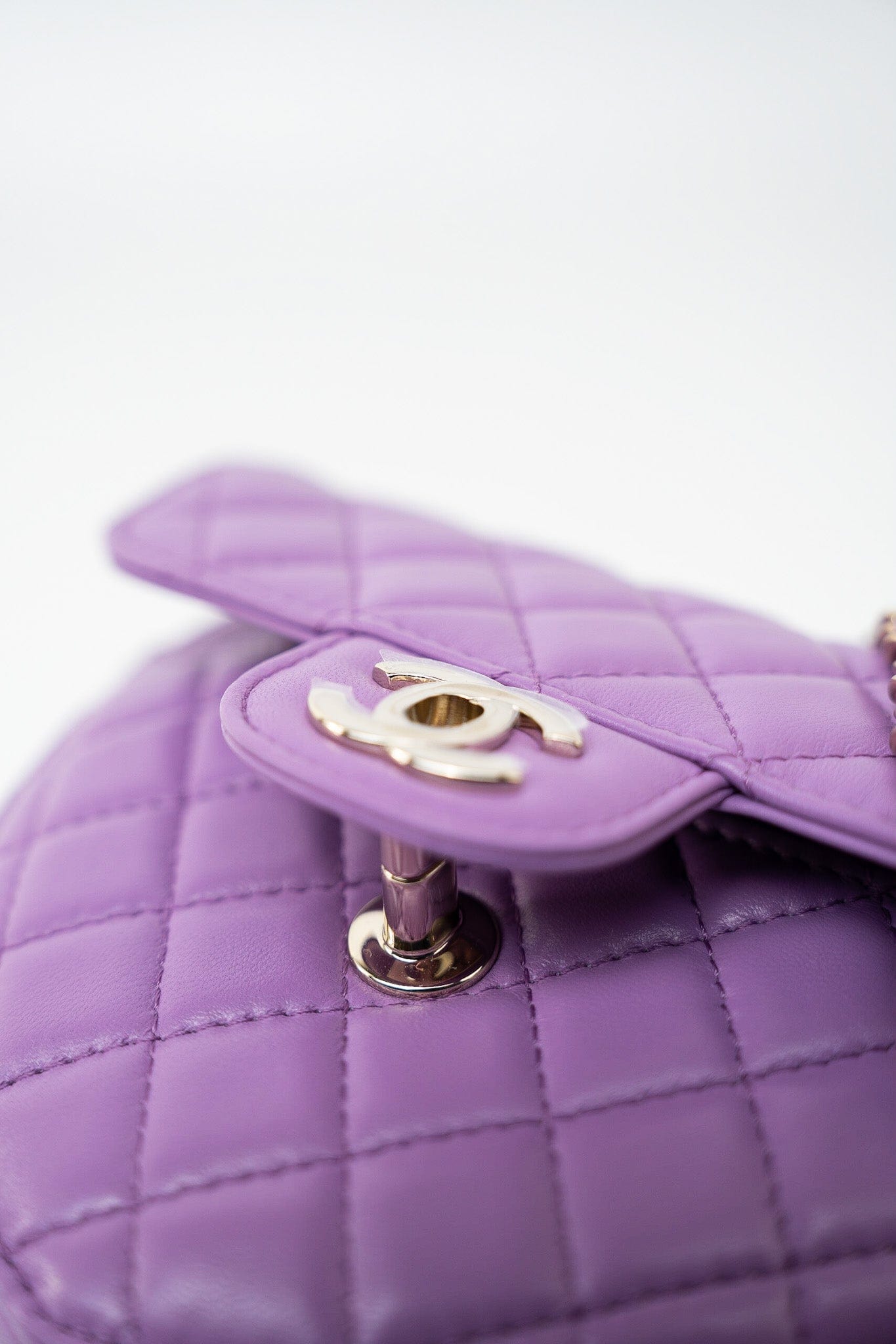 22S CC In Love Purple Lambskin Quilted Large Heart Bag
