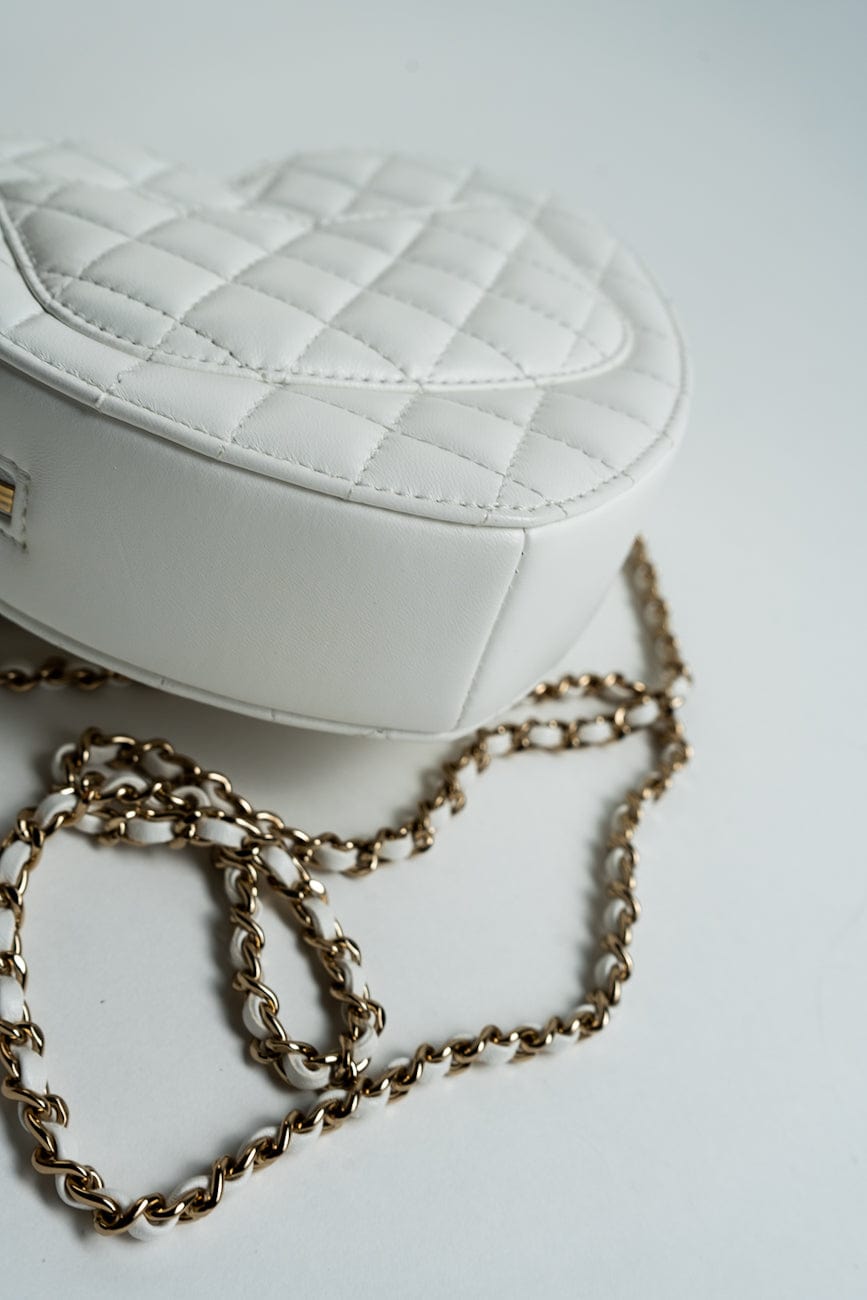 22S CC In Love White Lambskin Quilted Large Heart Bag LGHW