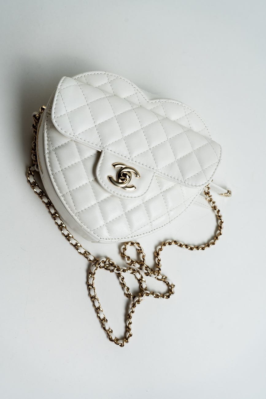 22S CC In Love White Lambskin Quilted Large Heart Bag LGHW