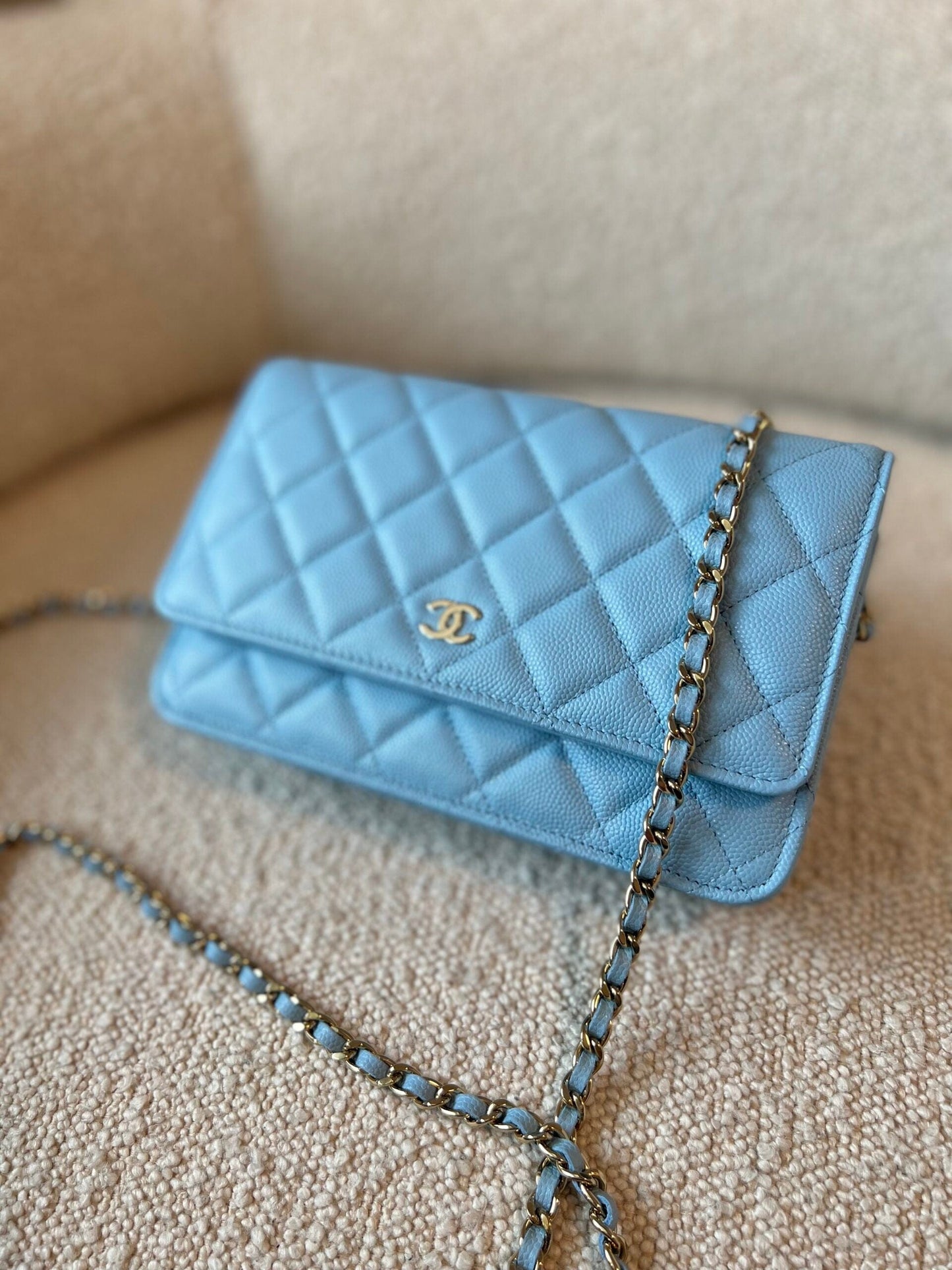 22S Light Blue Caviar Quilted Wallet On Chain (WOC)
