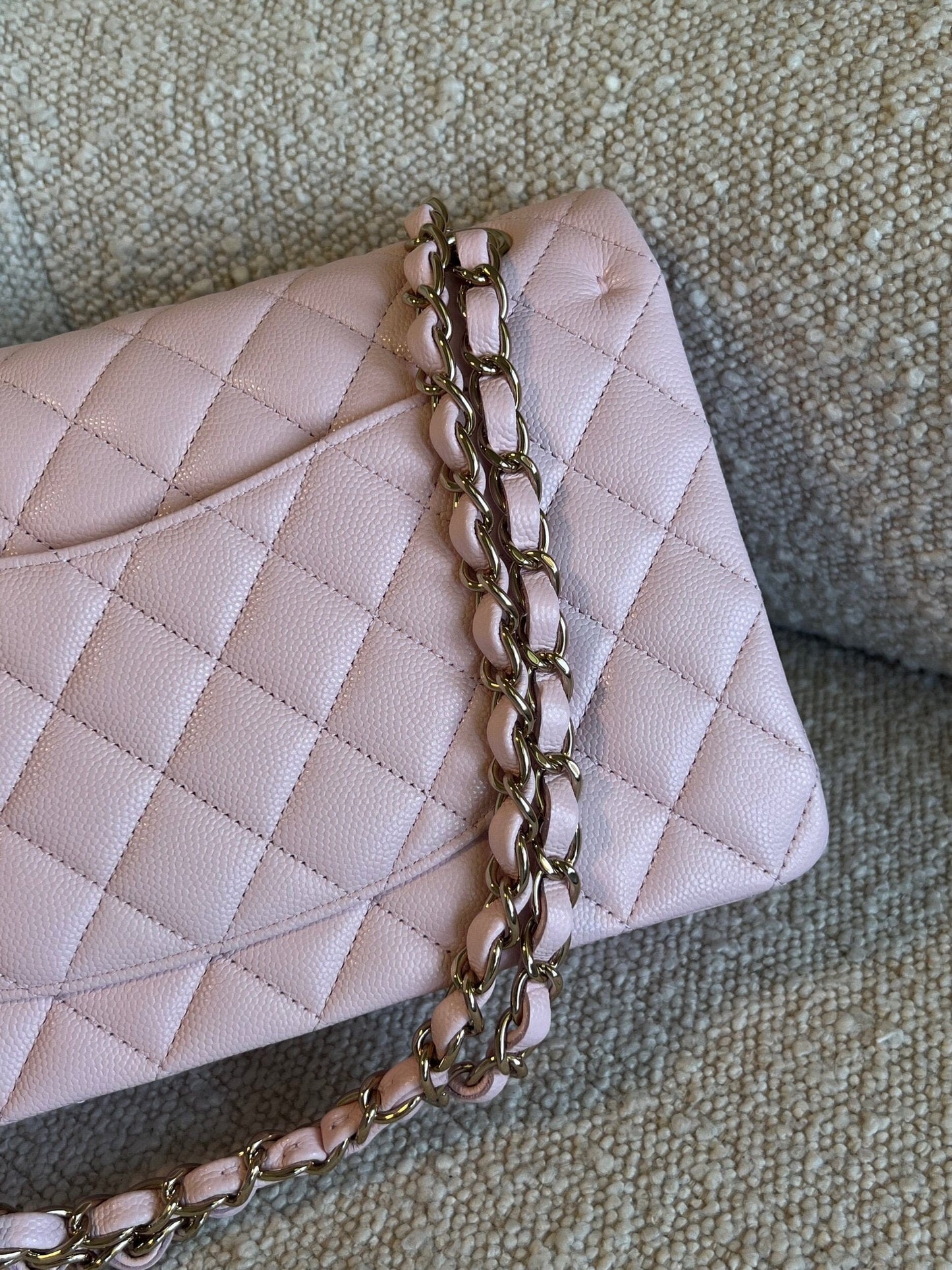 22S Light Pink Caviar Quilted Classic Flap Medium LGHW