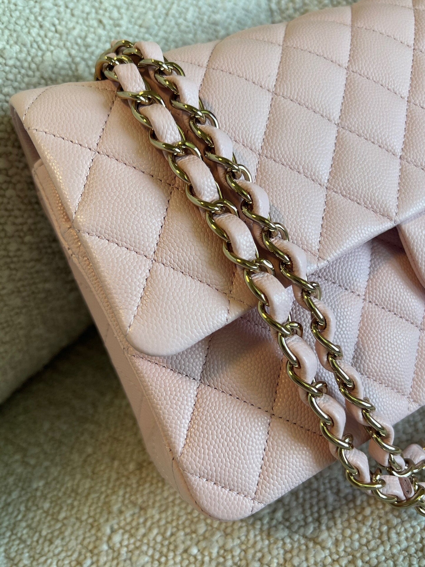 22S Light Pink Caviar Quilted Classic Flap Medium LGHW
