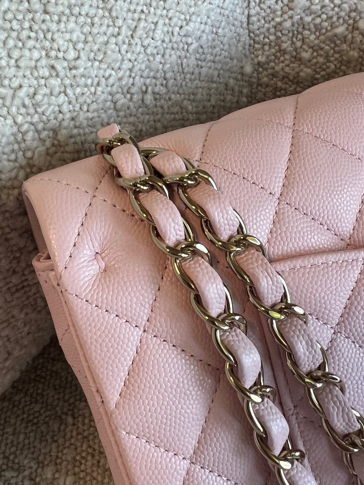 22S Light Pink Caviar Quilted Classic Flap Medium LGHW