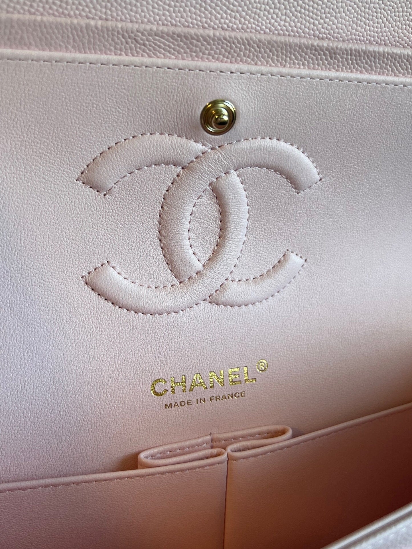 22S Light Pink Caviar Quilted Classic Flap Medium LGHW