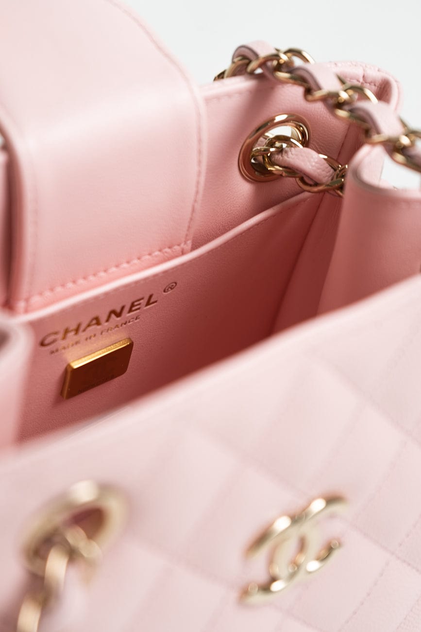 22S Light Pink Caviar Quilted Mini Bucket Bag LGHW