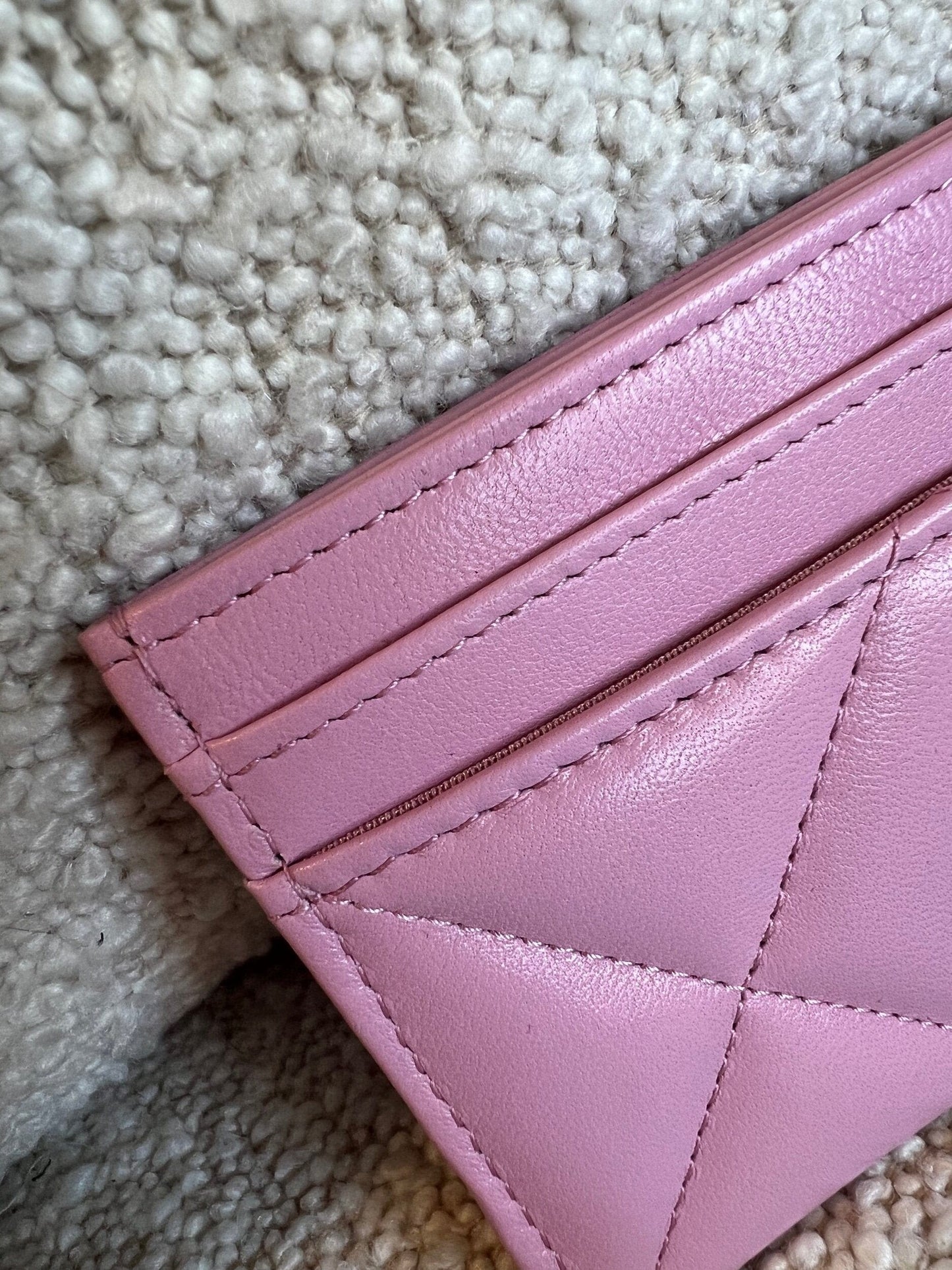 22S Pink 19 Flap Card Holder