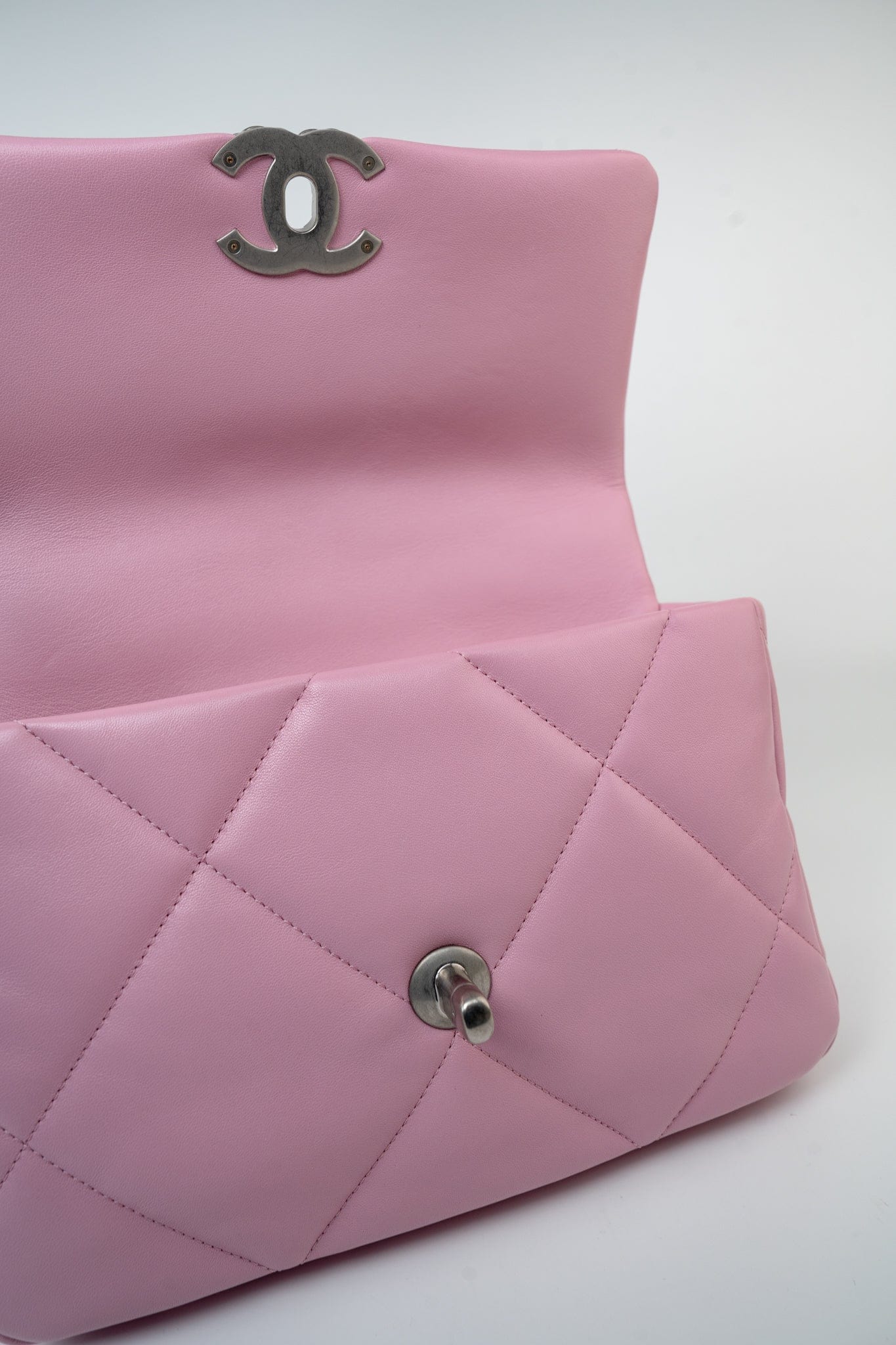 22S Pink Lambskin Quilted 19 Small Reverse Mixed Hardware