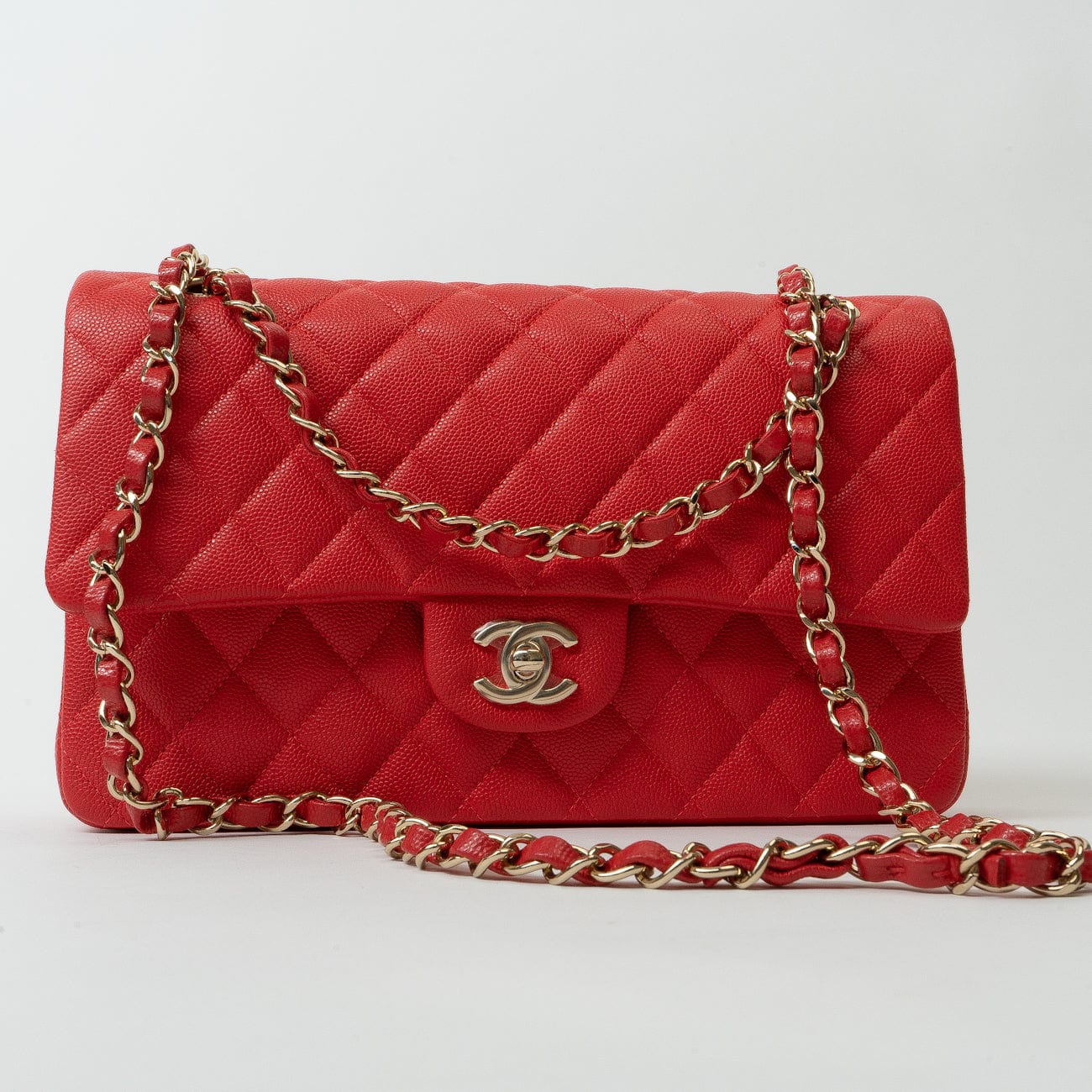 22S Red Caviar Quilted Classic Double Flap Medium Light Gold Hardware