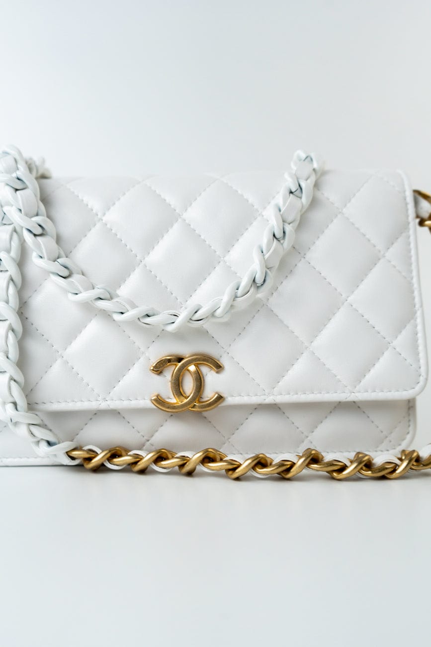 22S White Lambskin Quilted Wallet on Chain (WOC)