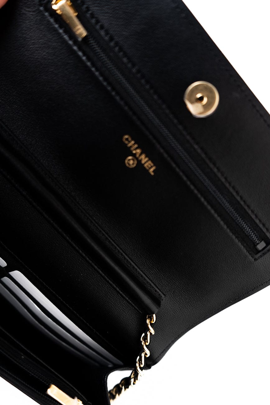 23C Black Lambskin Quilted Cruise Heart Wallet on Chain (WOC) LGHW