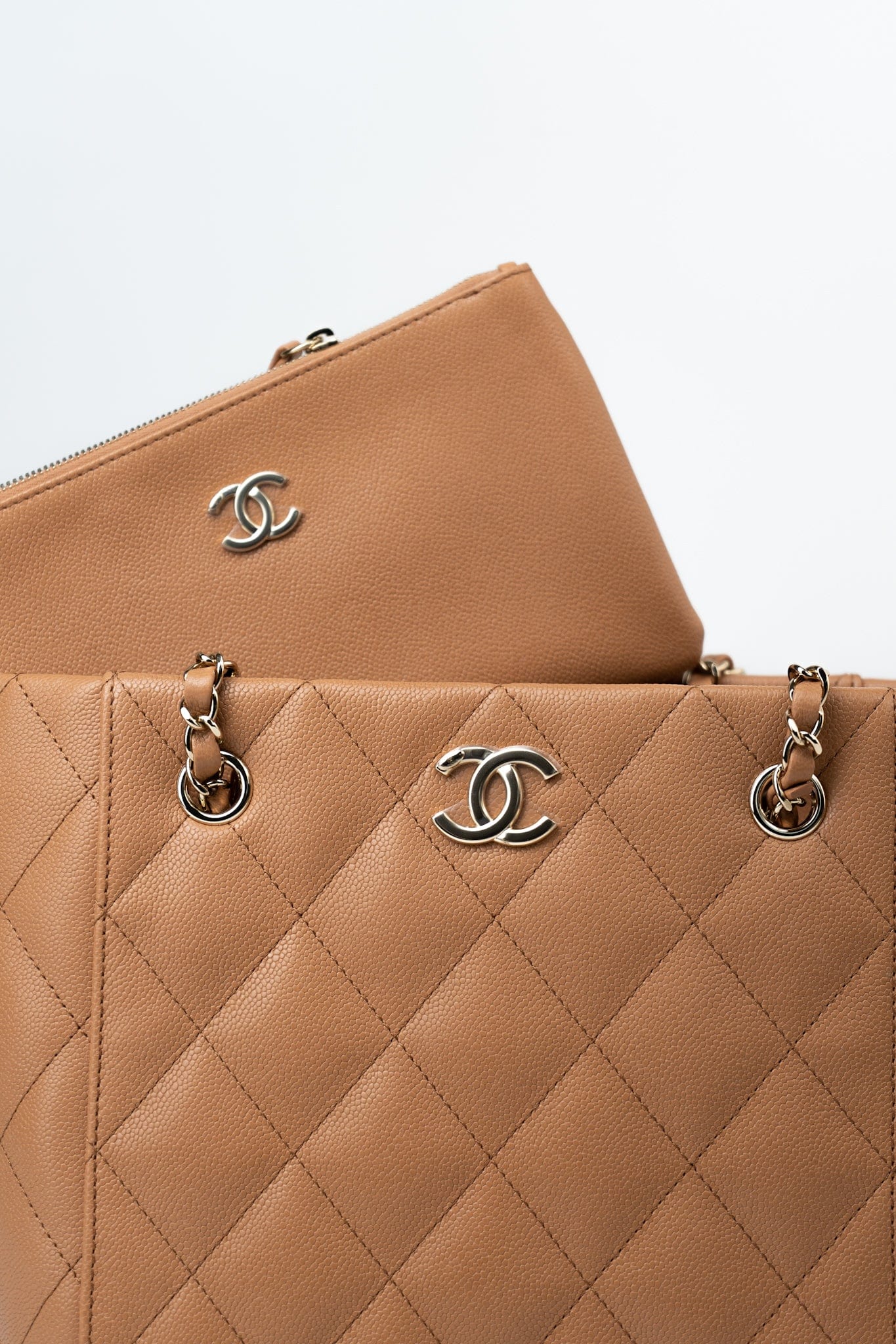 23P Small Caramel Caviar Quilted Shopping Bag Light Gold Hardware