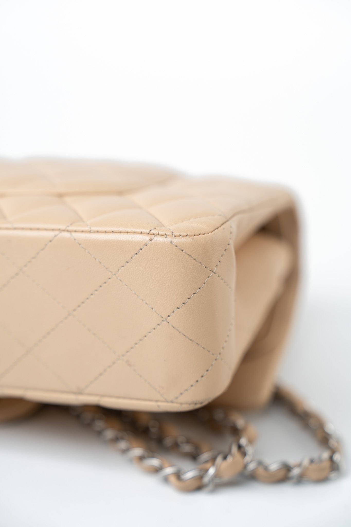 Beige Clair Lambskin Quilted Classic Flap Medium Silver Hardware