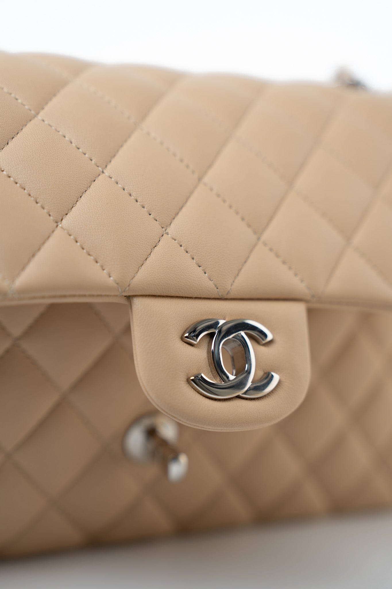 Beige Clair Lambskin Quilted Classic Flap Medium Silver Hardware