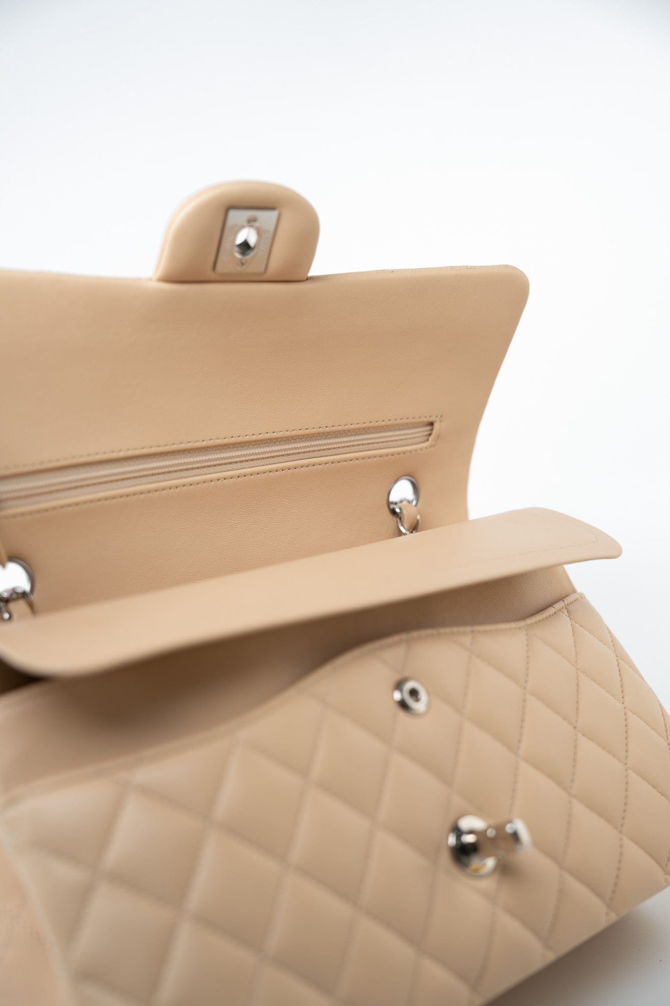 Beige Clair Lambskin Quilted Classic Flap Medium Silver Hardware