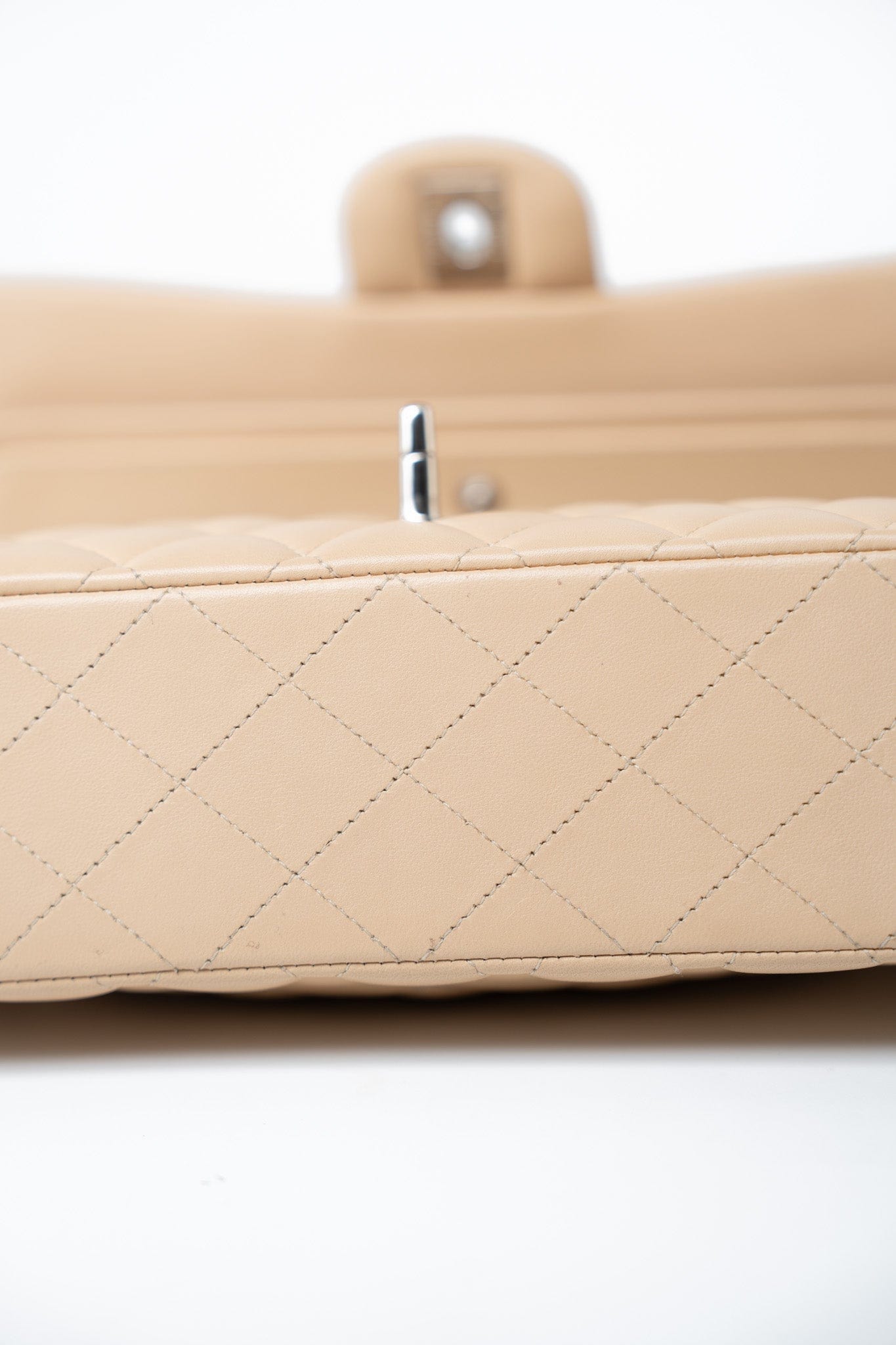 Beige Clair Lambskin Quilted Classic Flap Medium Silver Hardware