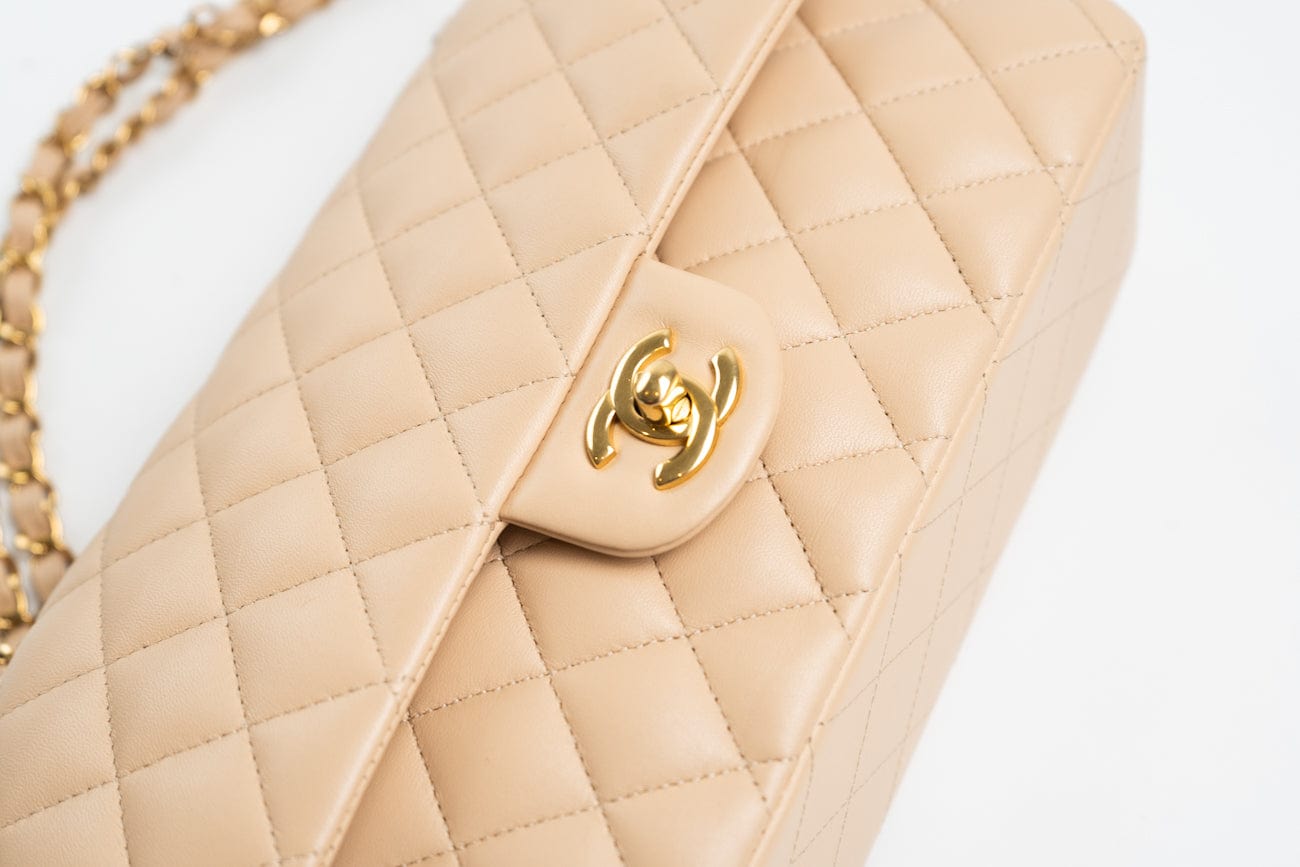 Beige Lambskin Quilted Classic Flap Medium GHW