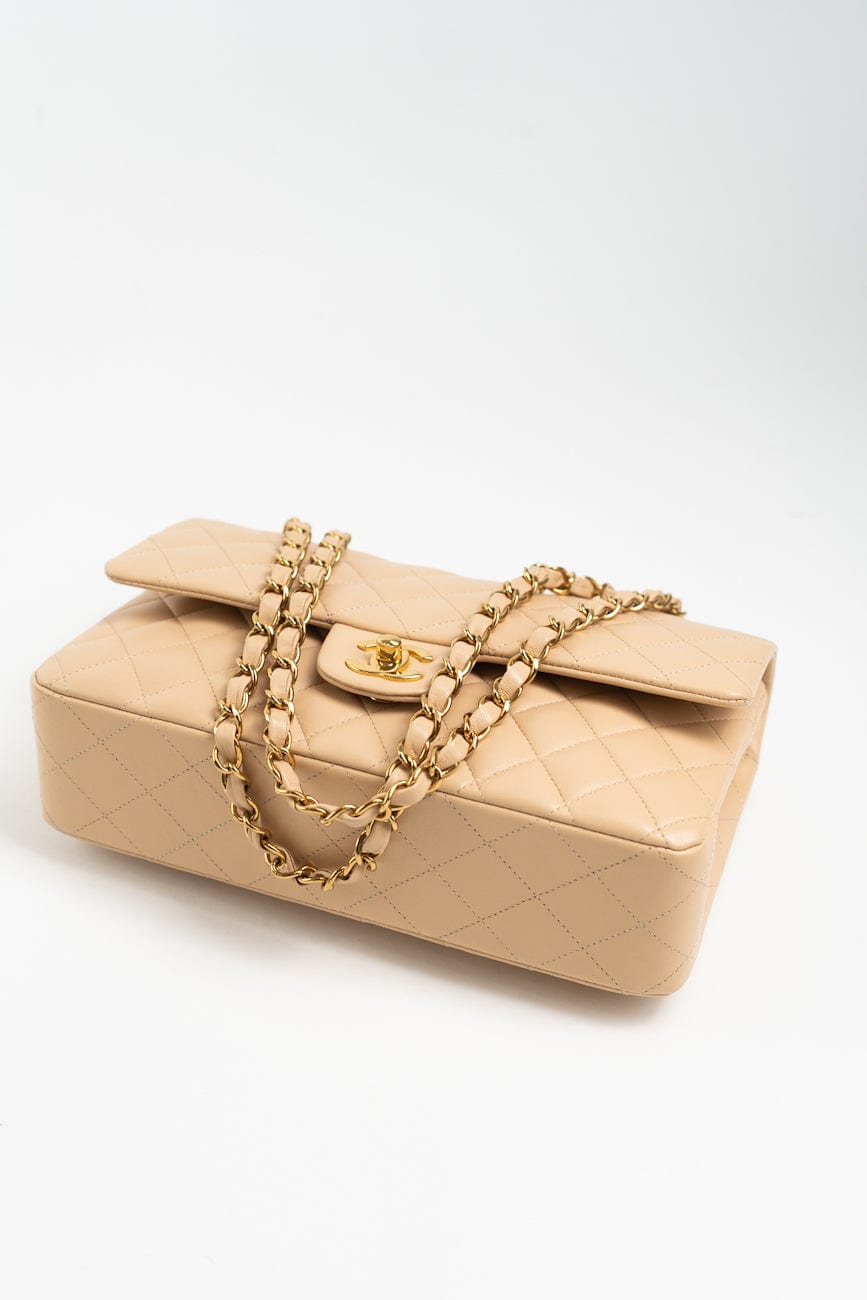 Beige Lambskin Quilted Classic Flap Medium GHW