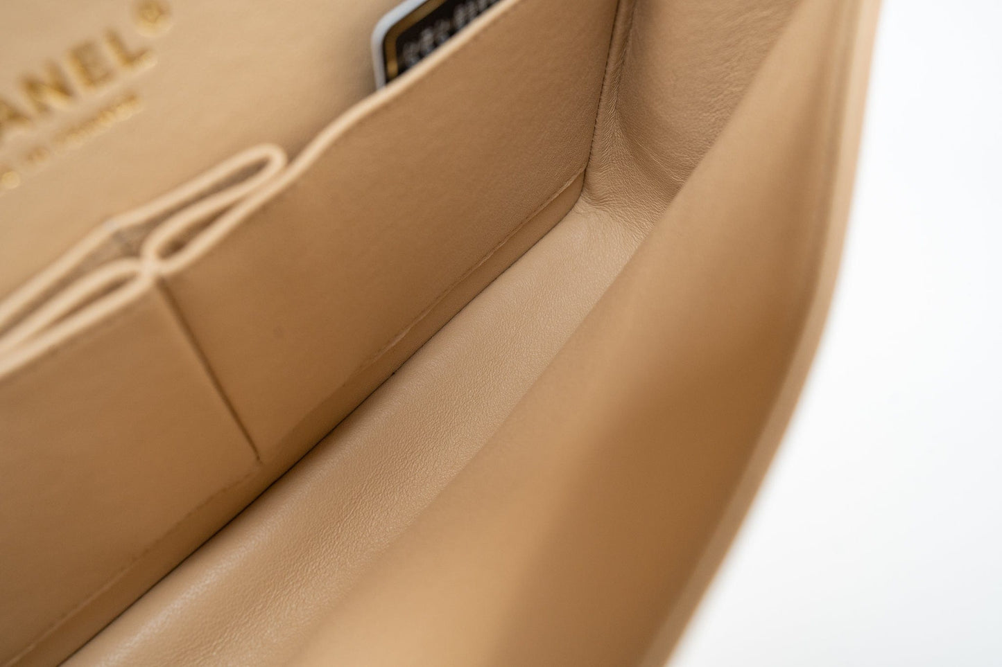 Beige Lambskin Quilted Classic Flap Medium GHW