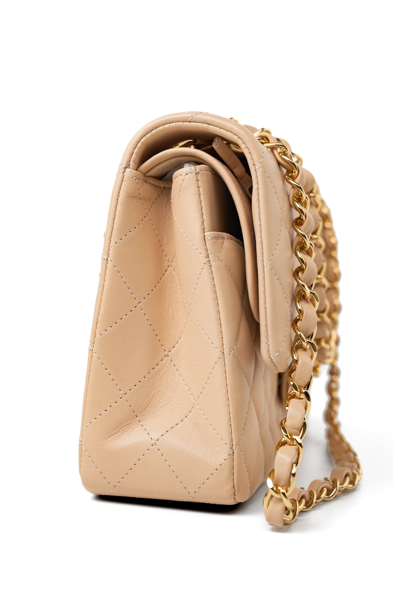 Beige Lambskin Quilted Classic Flap Medium GHW