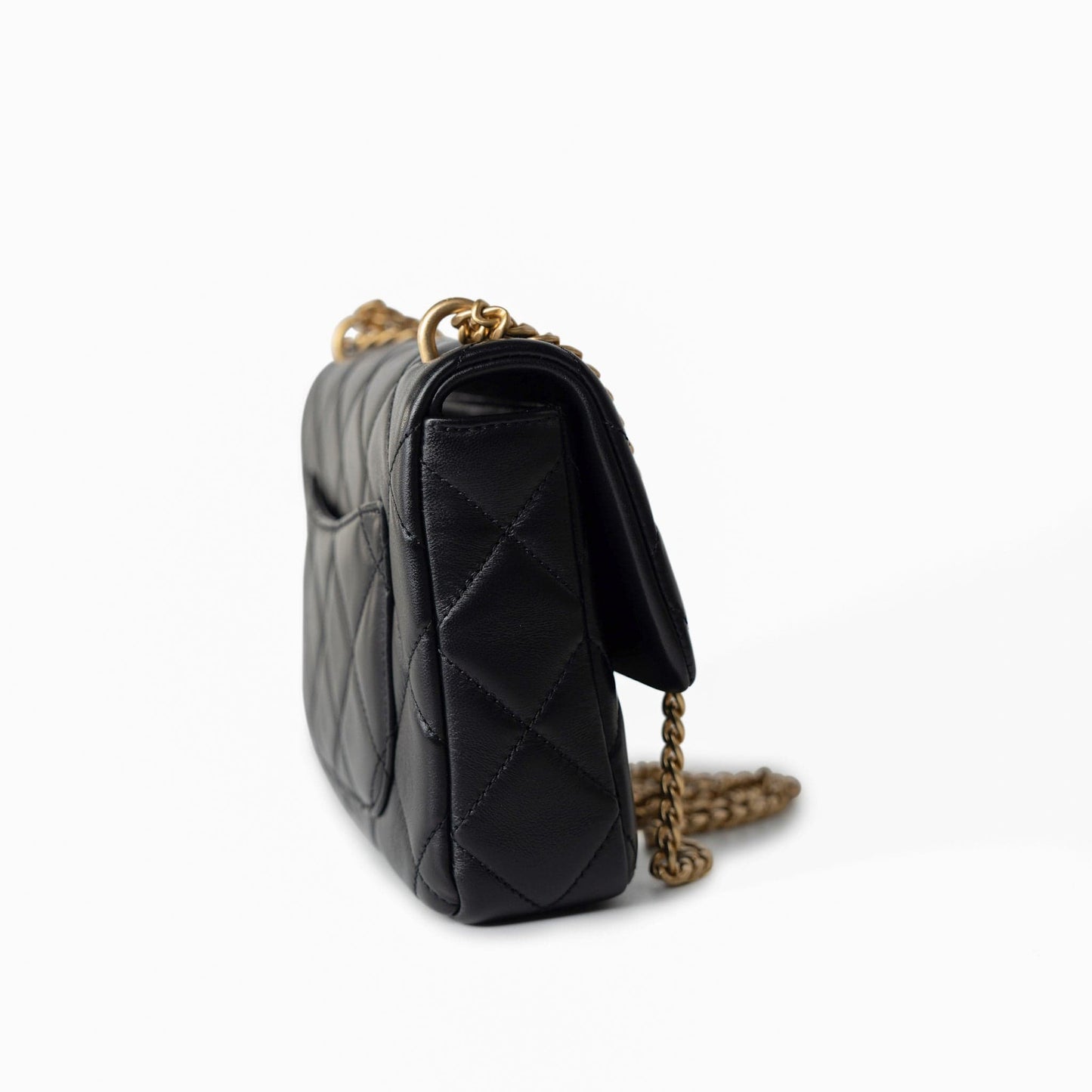 22P Enamel Quilted Pending CC Small Square Flap Black Lambskin