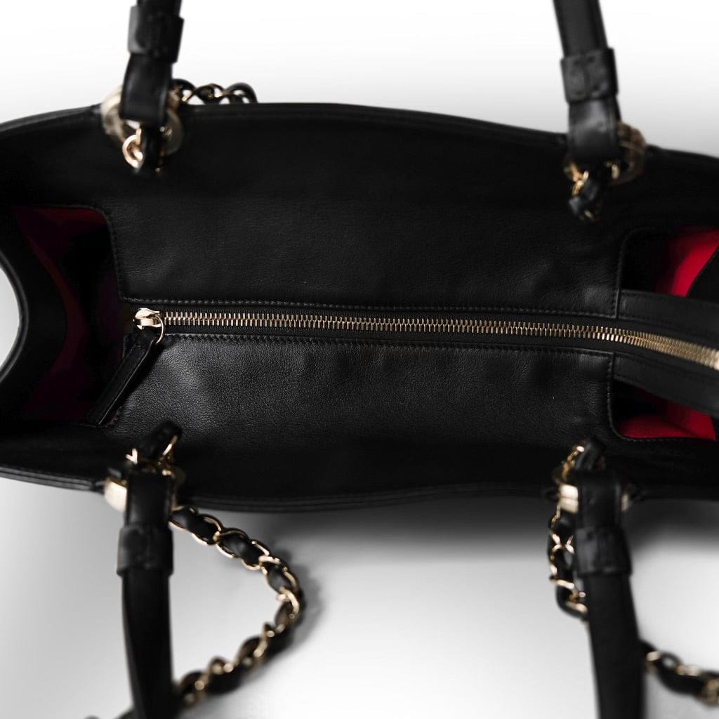 22P Small Black Zipped Shopping Bag